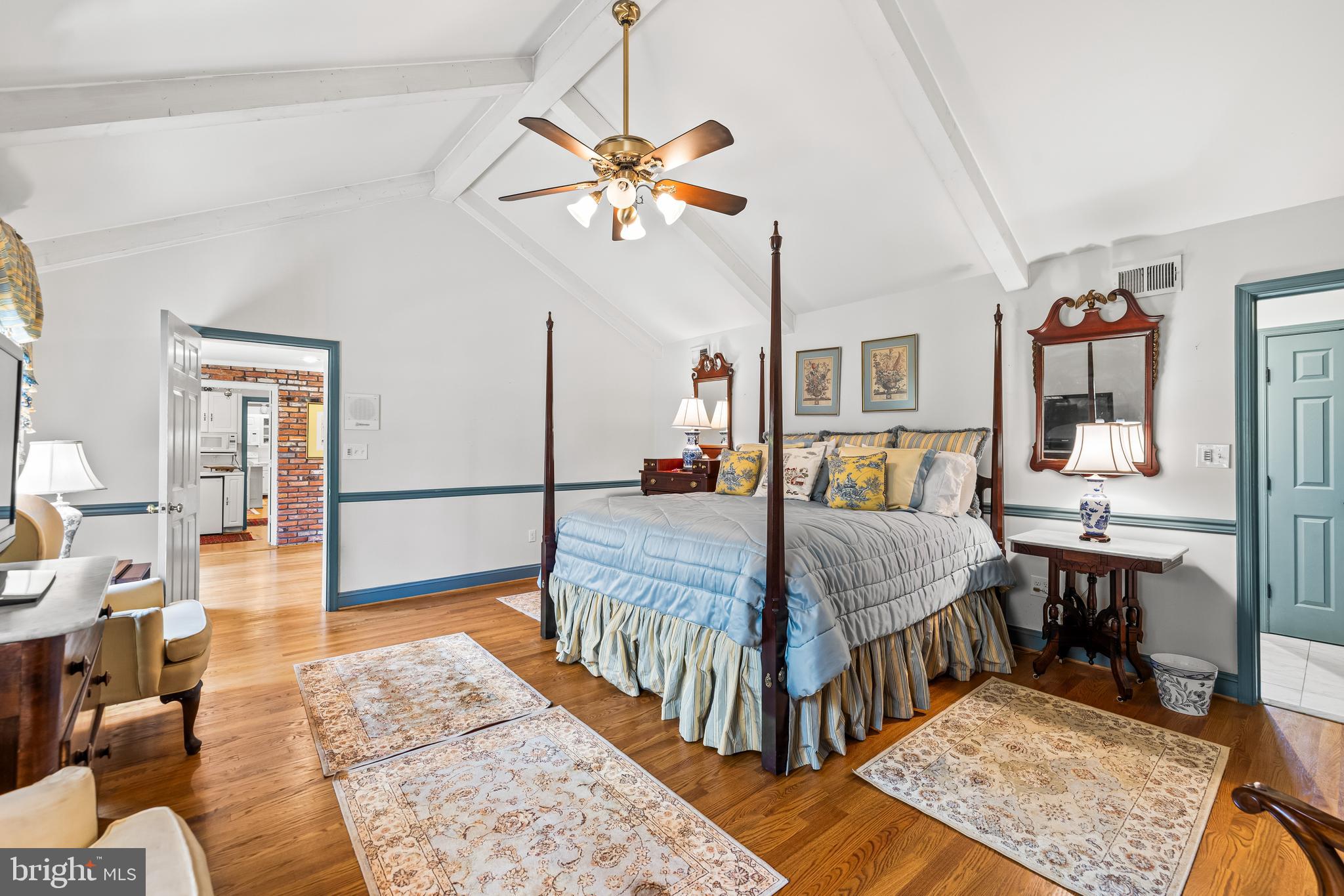 SUMMER HILL - Residential