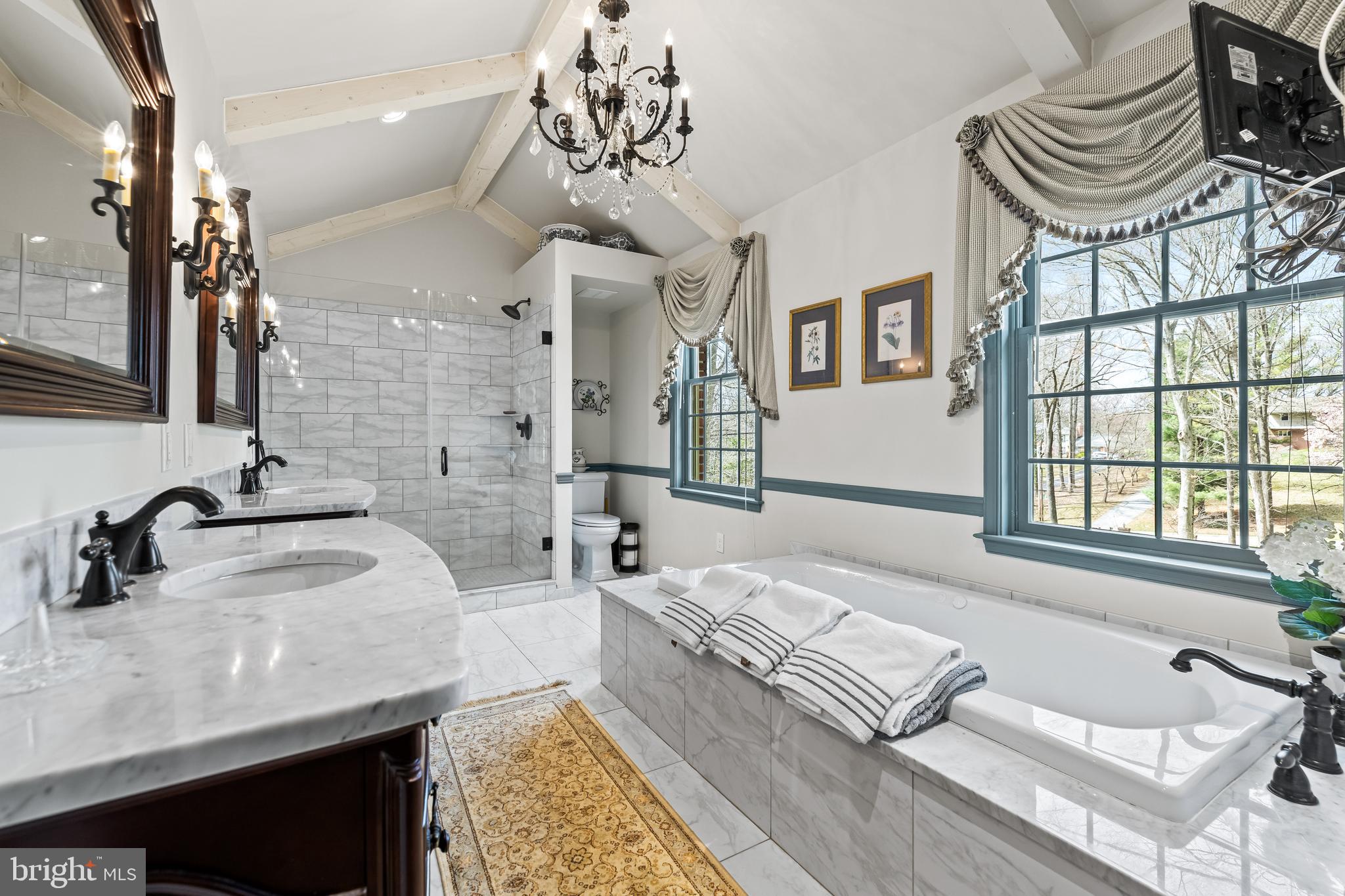 SUMMER HILL - Residential