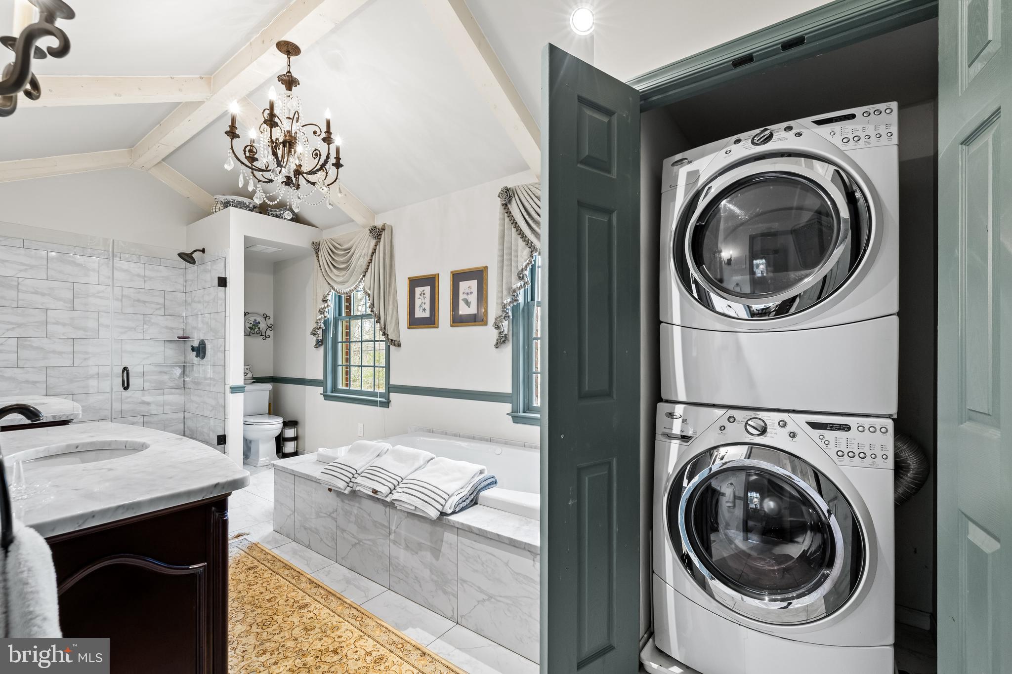 SUMMER HILL - Residential