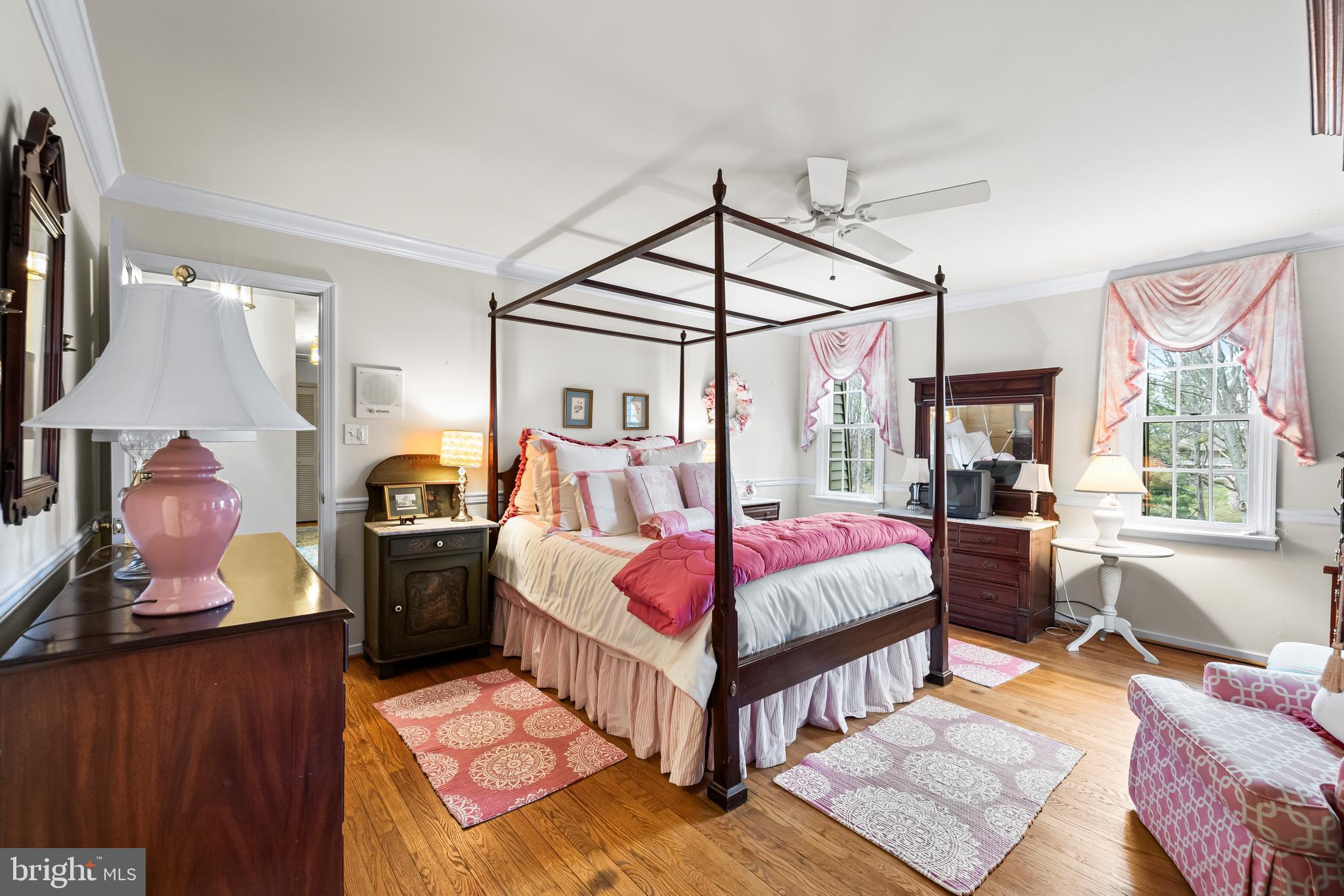 SUMMER HILL - Residential