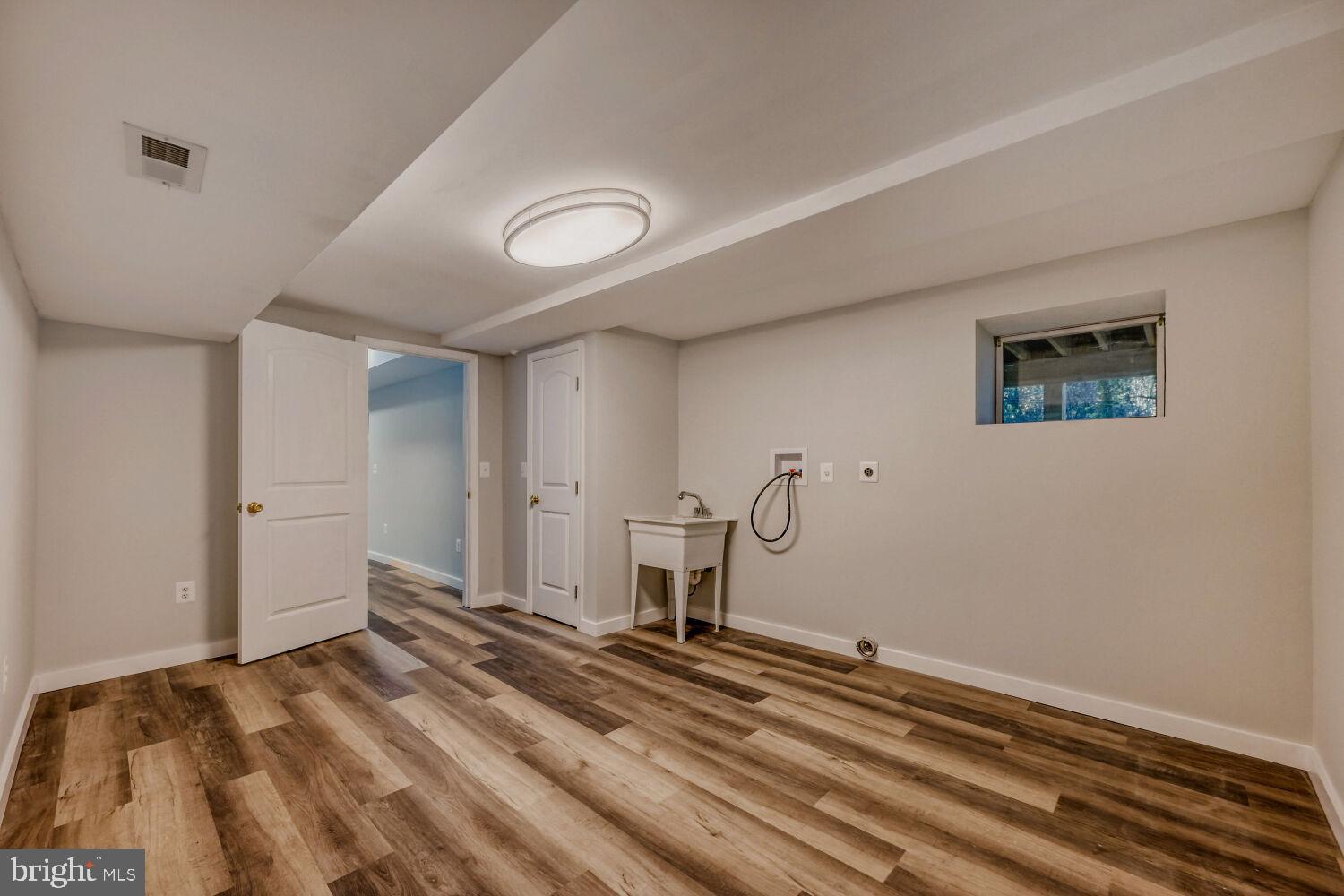 BRIARWOOD - Residential