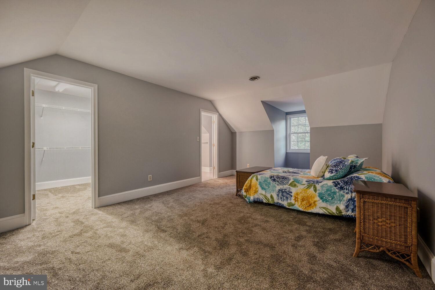 BRIARWOOD - Residential