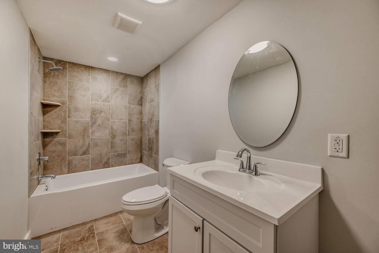 BRIARWOOD - Residential