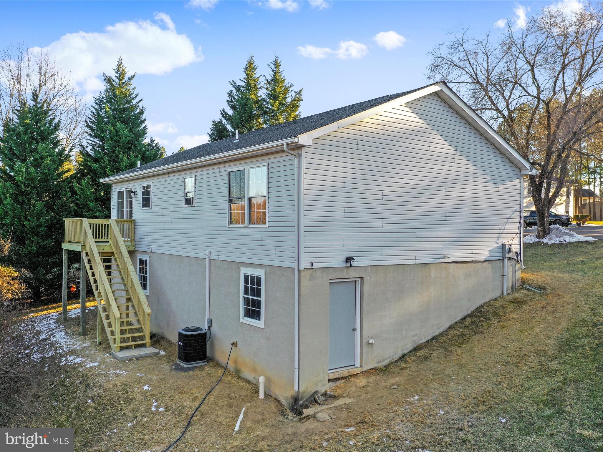 OPEQUON MEADOWS - Residential