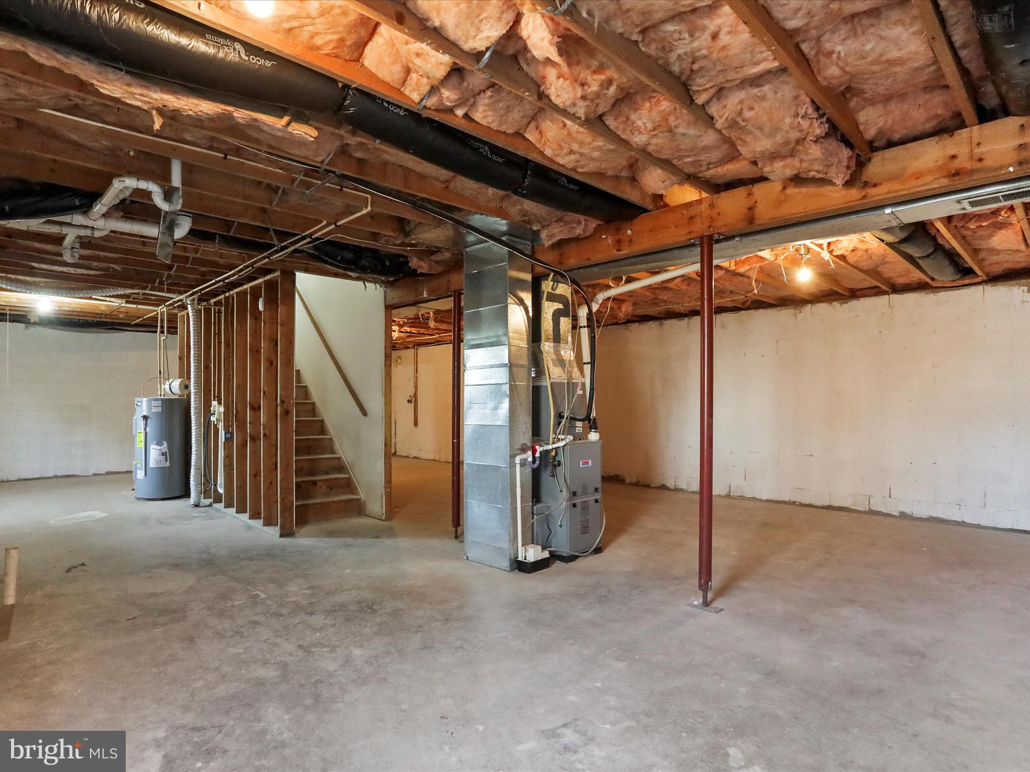 OPEQUON MEADOWS - Residential