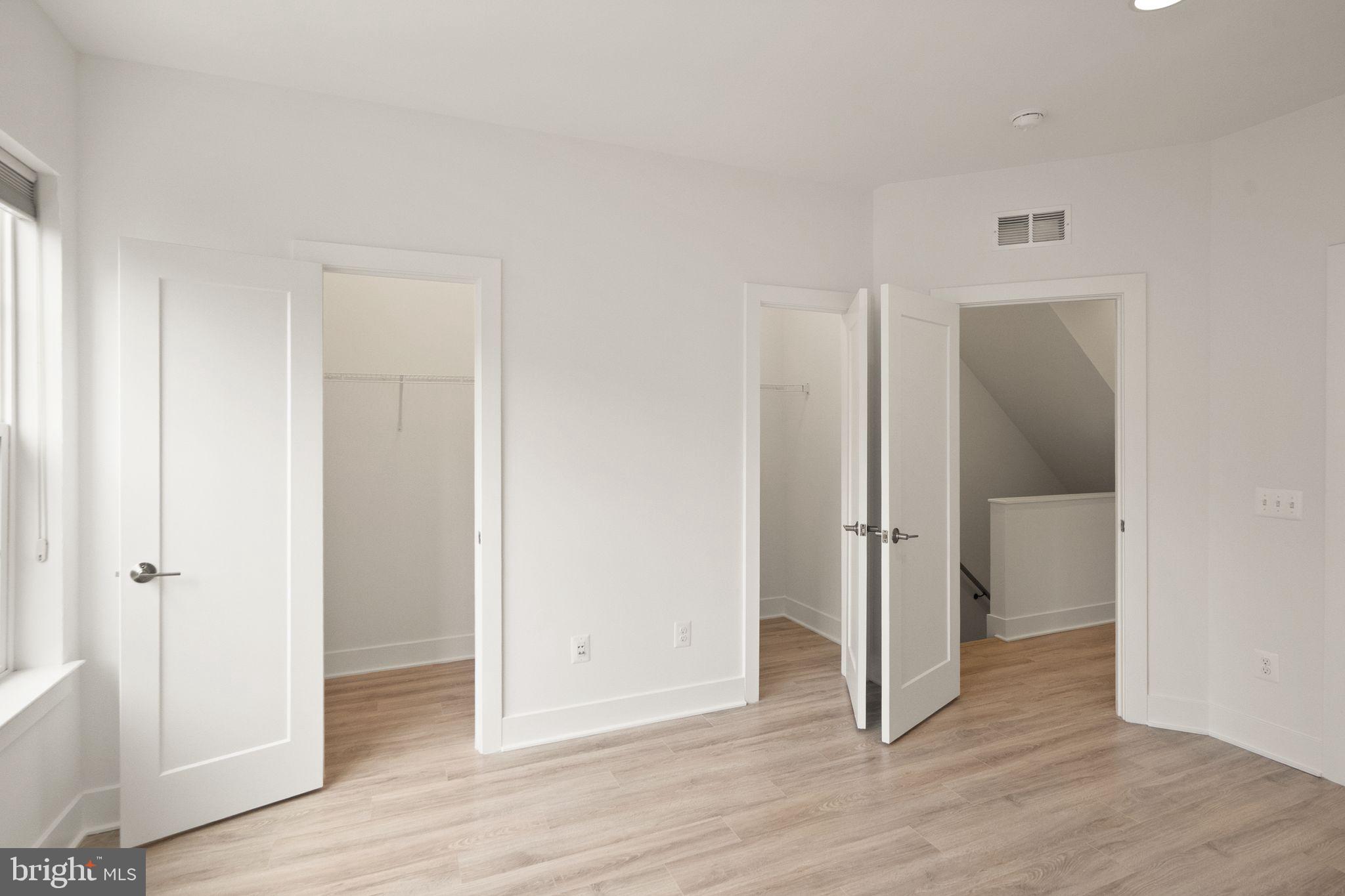 RESTON STATION - Residential Lease