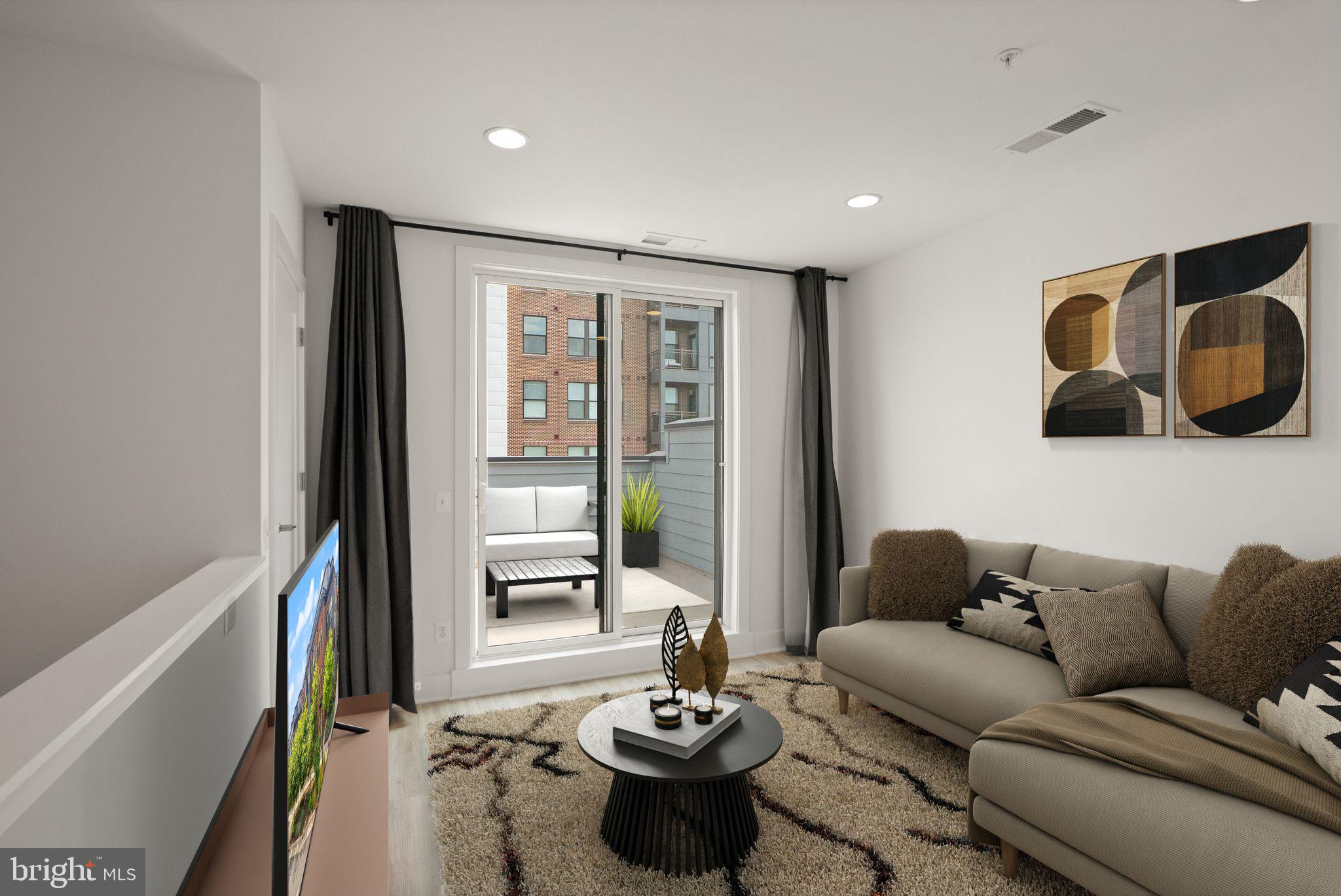 RESTON STATION - Residential Lease