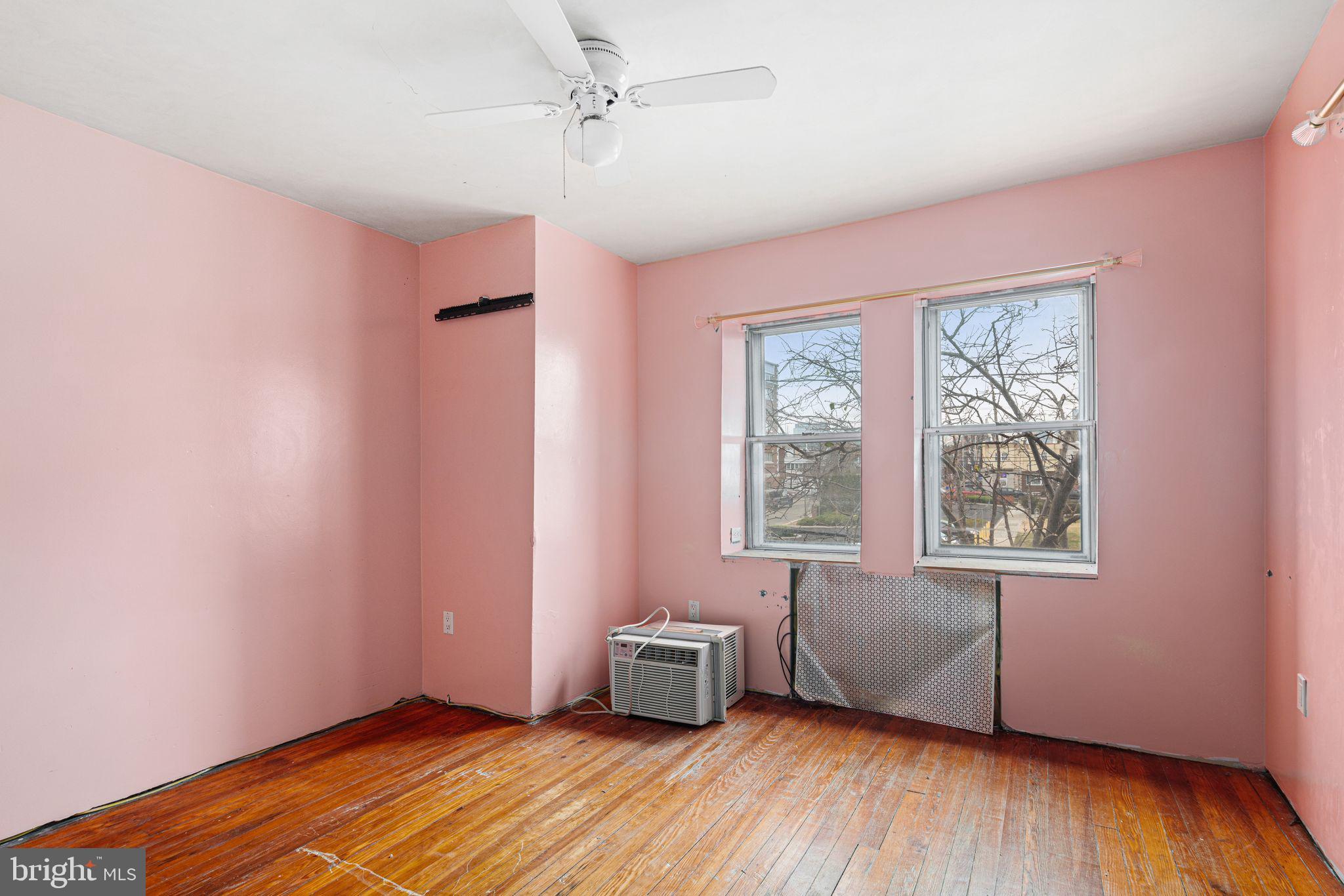 GRAYS FERRY - Residential