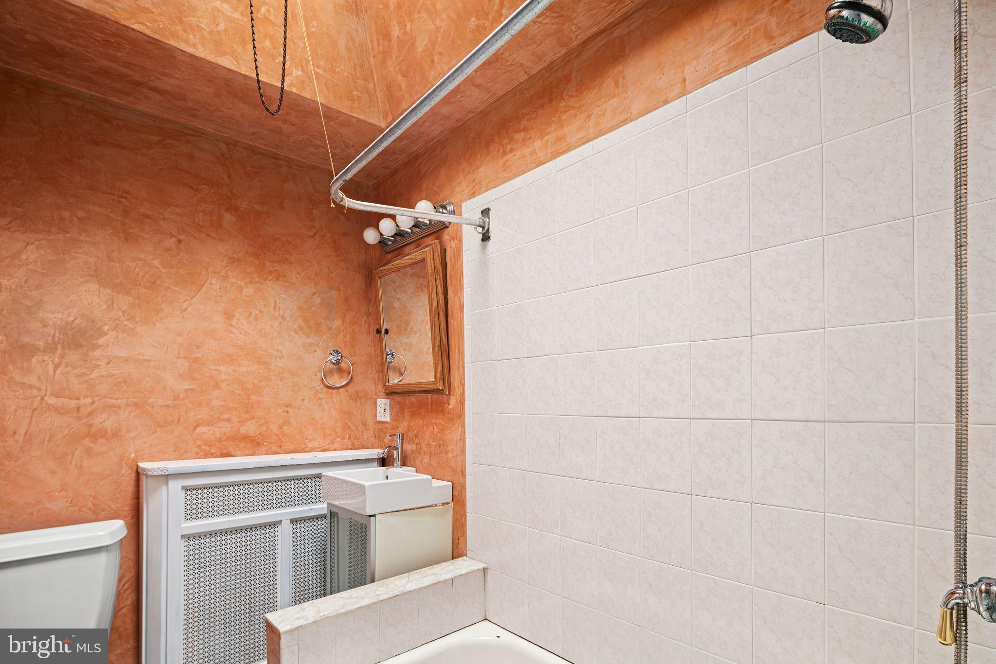 GRAYS FERRY - Residential