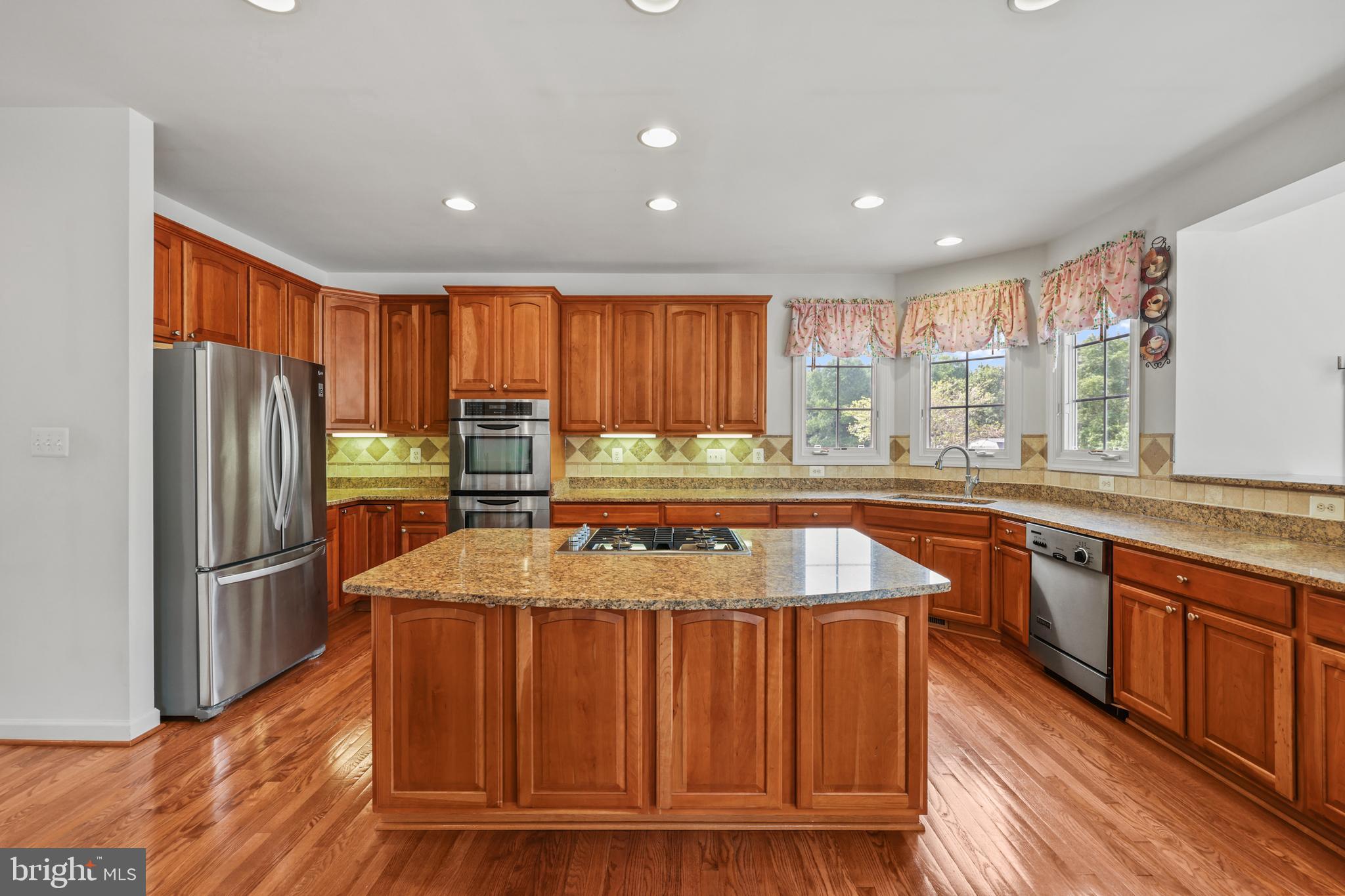 MONTICELLO - Residential