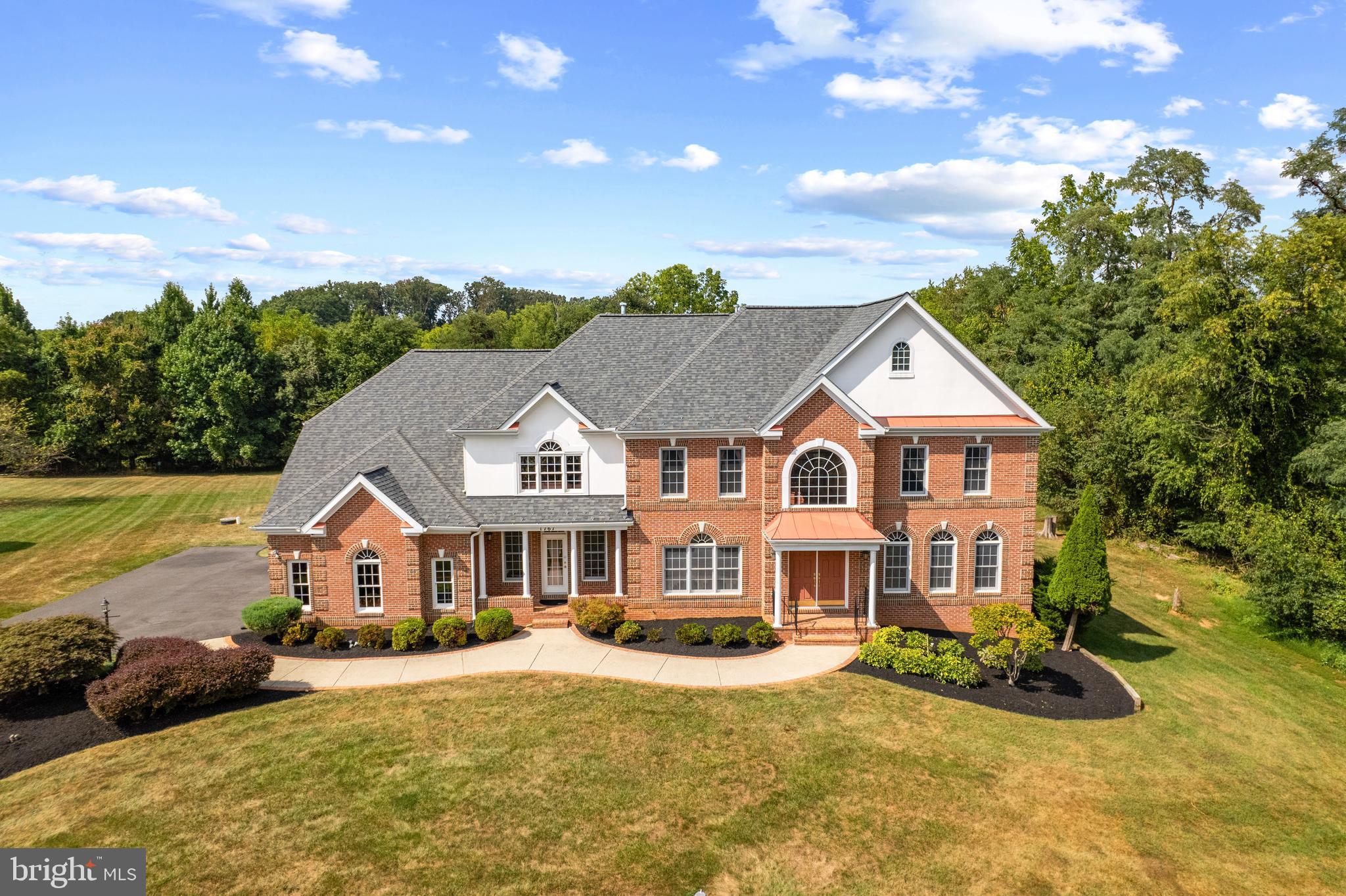 MONTICELLO - Residential