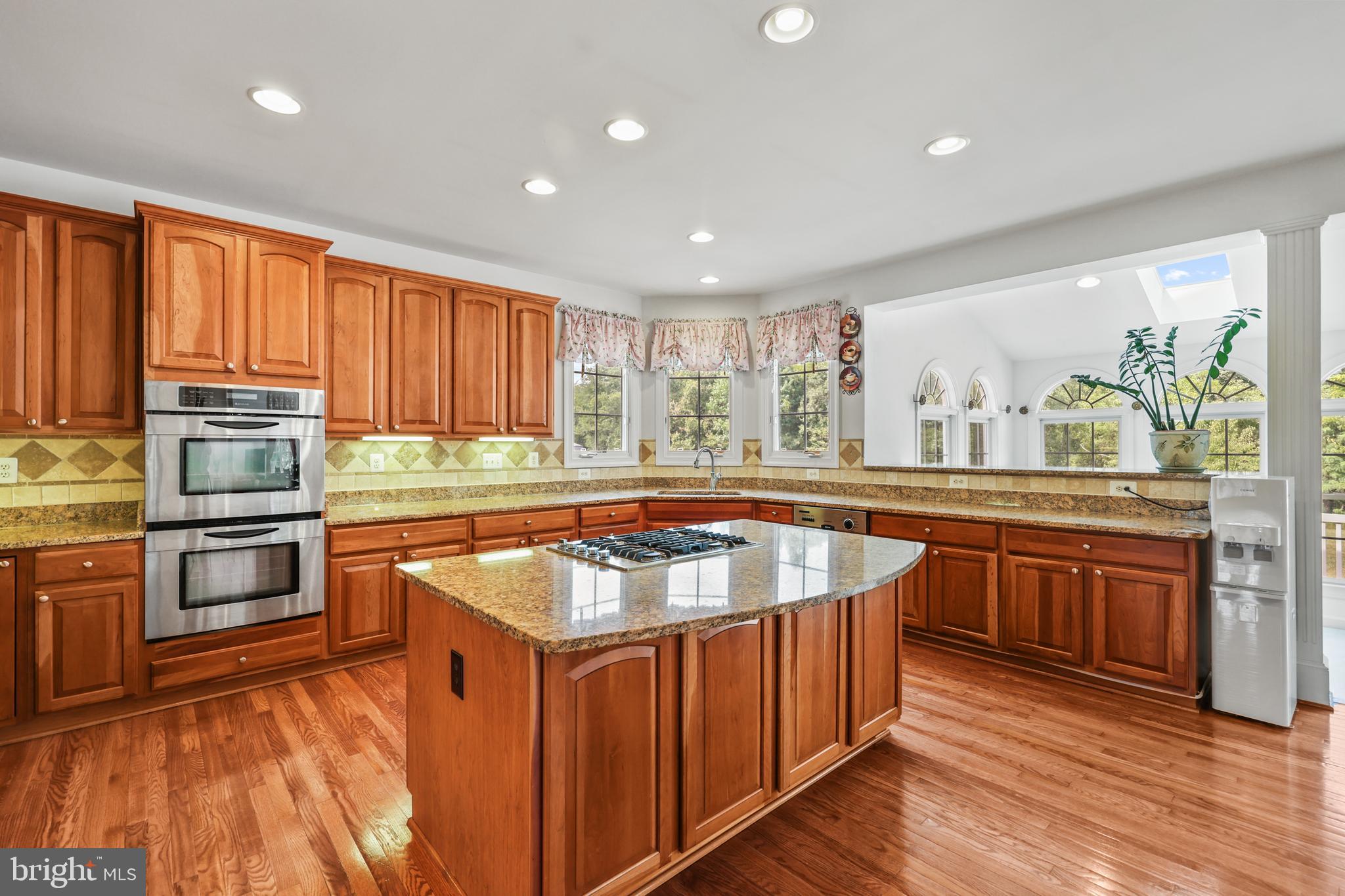 MONTICELLO - Residential