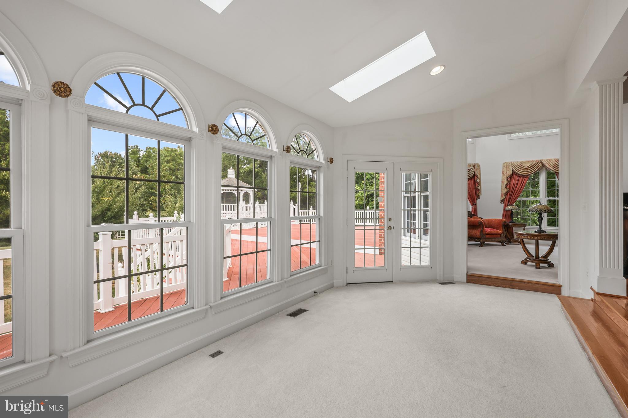 MONTICELLO - Residential