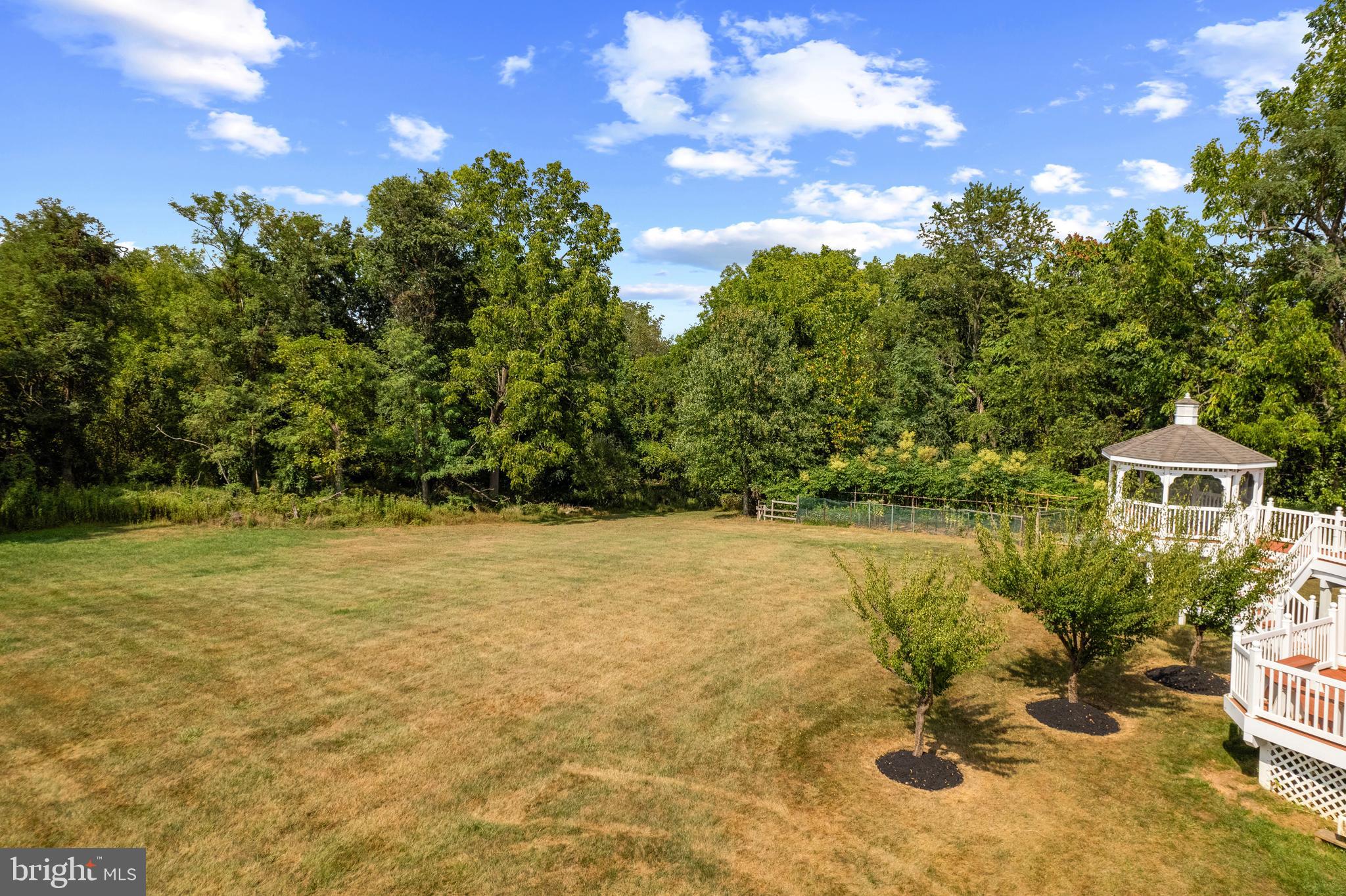 MONTICELLO - Residential