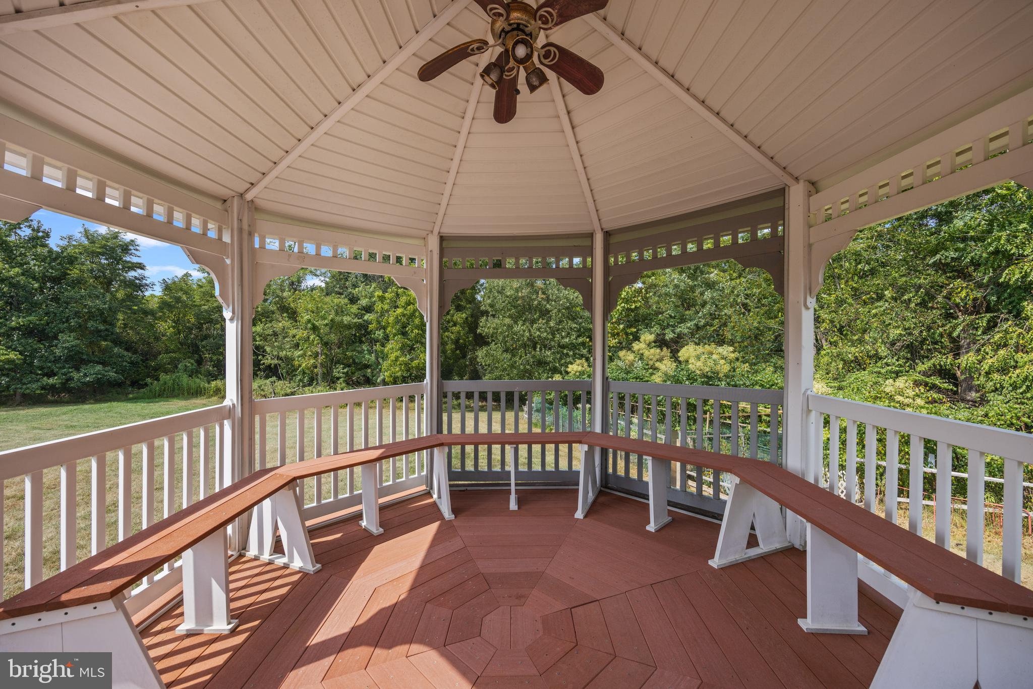 MONTICELLO - Residential