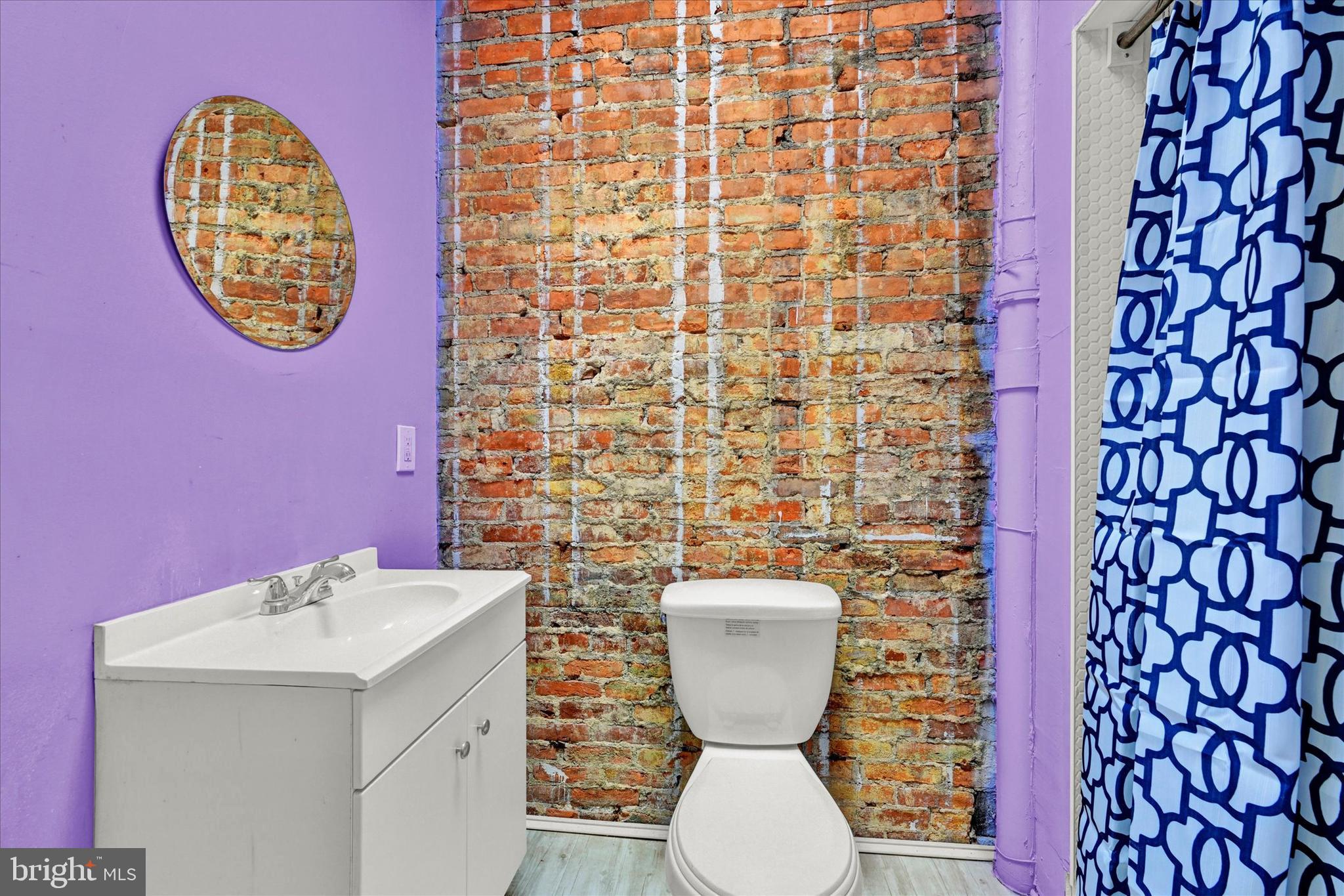 CHARLES NORTH - Residential