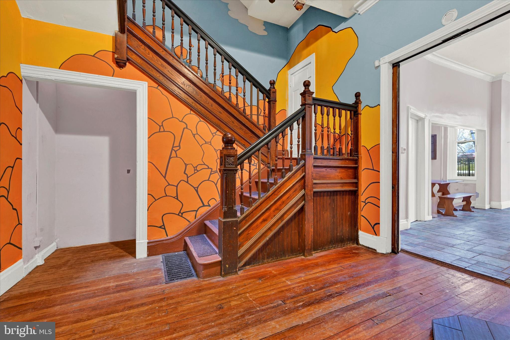 CHARLES NORTH - Residential