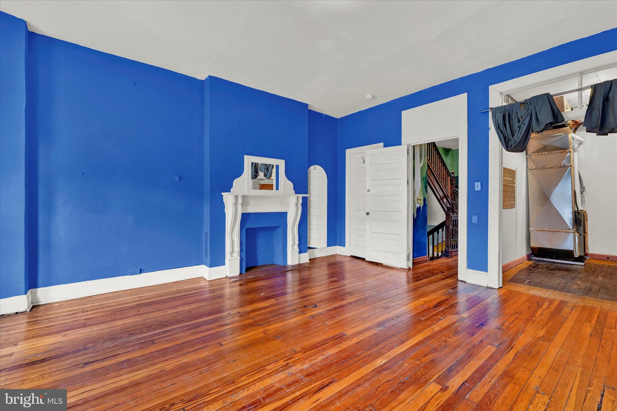 CHARLES NORTH - Residential