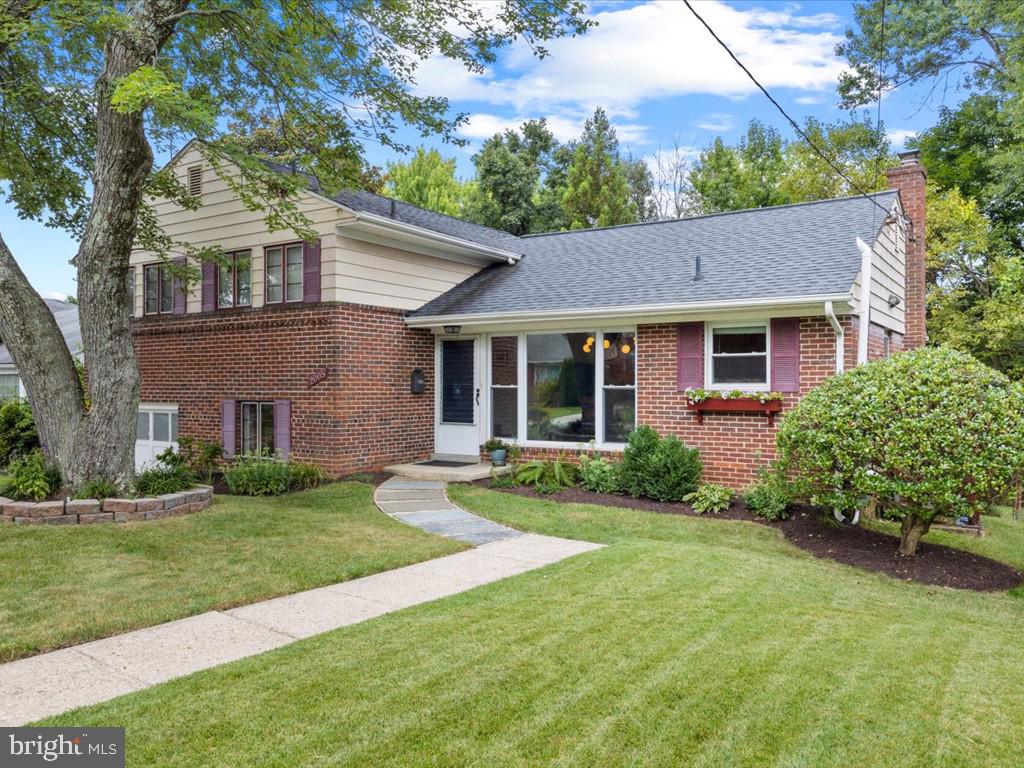 GLENVIEW - Residential