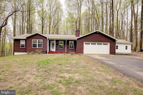 350 S SHORE TERRACE 1 PRINCE FREDERICK MD 20678