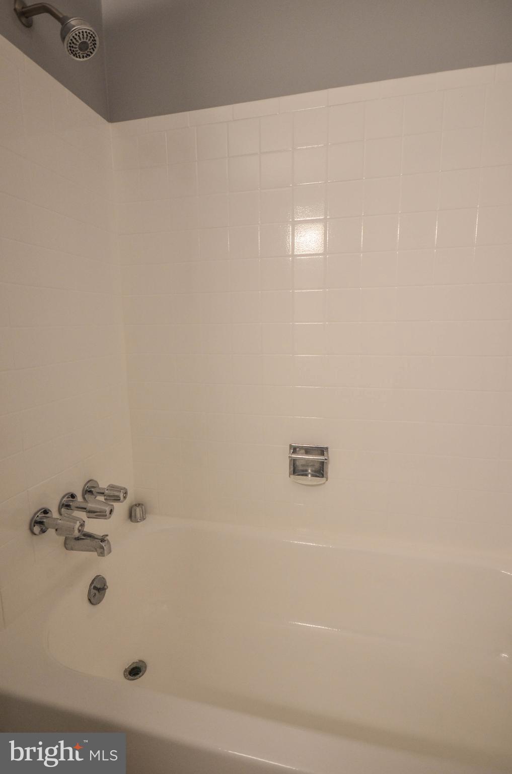 SHADY GROVE VILLAGE - Residential