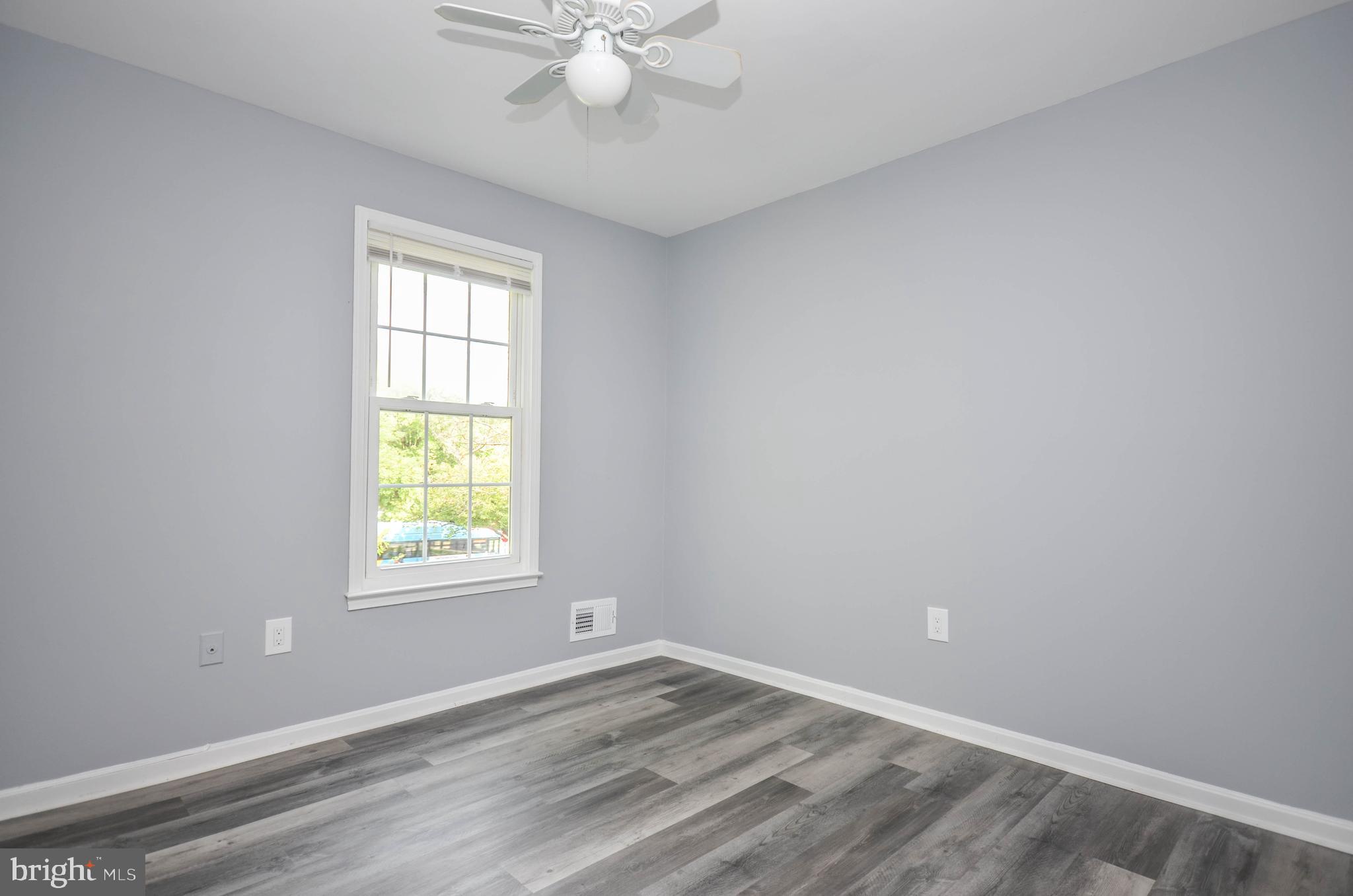 SHADY GROVE VILLAGE - Residential