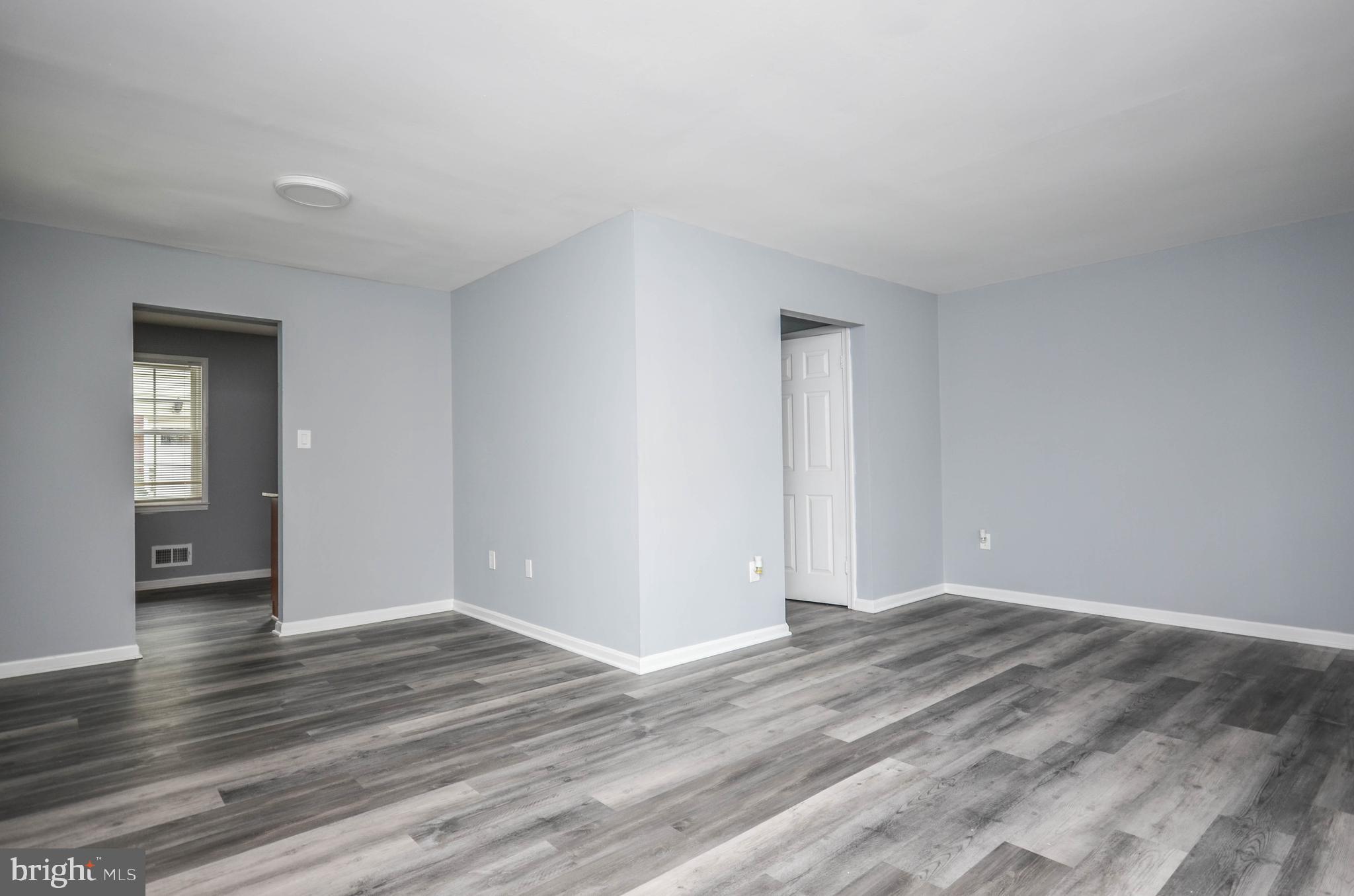 SHADY GROVE VILLAGE - Residential