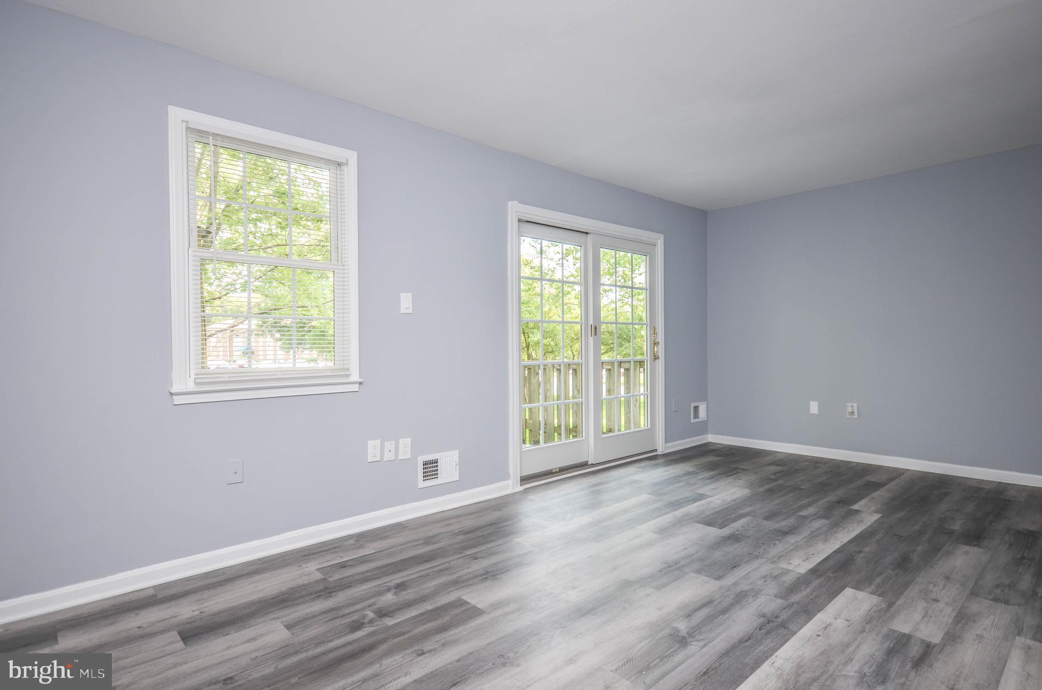 SHADY GROVE VILLAGE - Residential