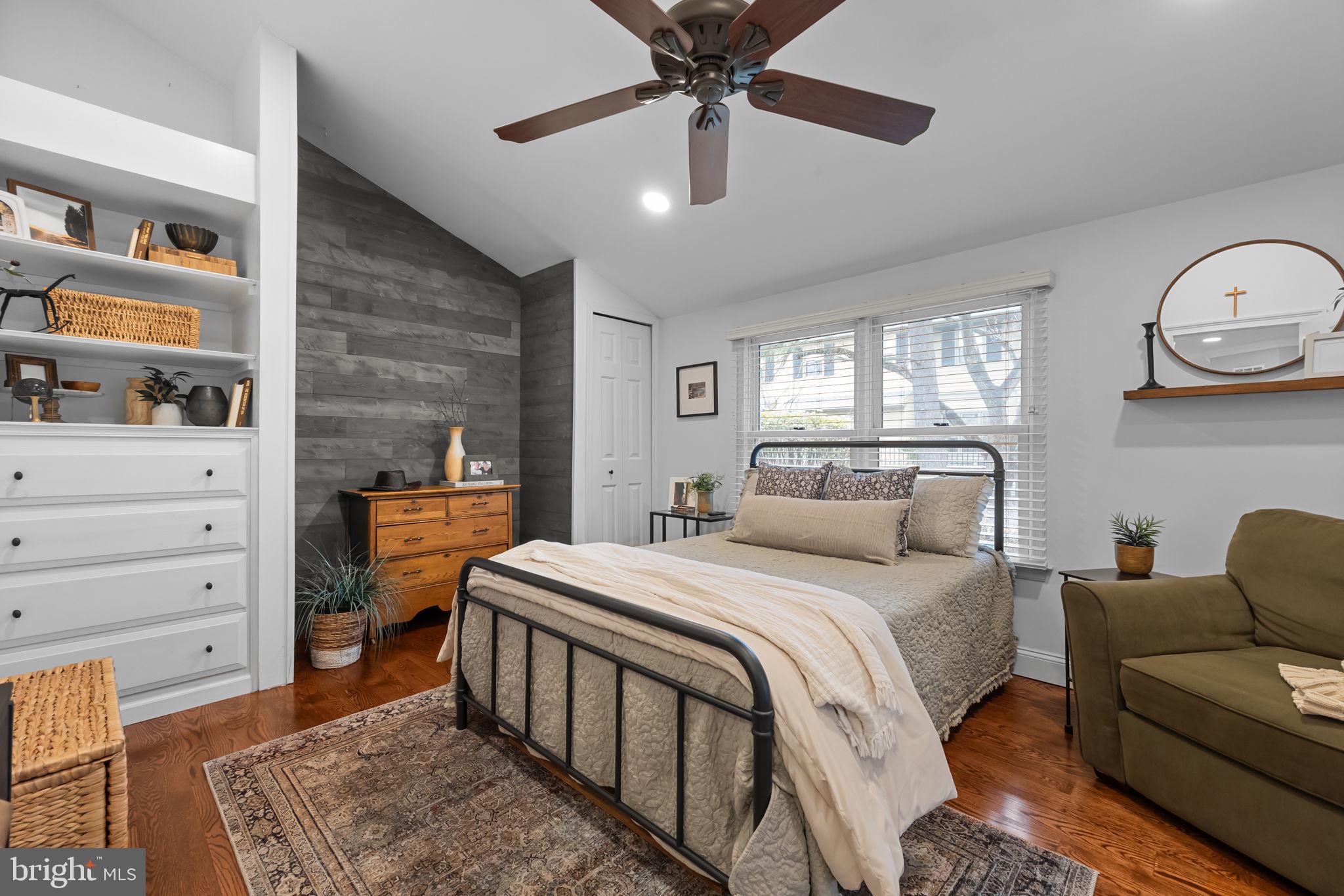 SUTPHIN PINES - Residential