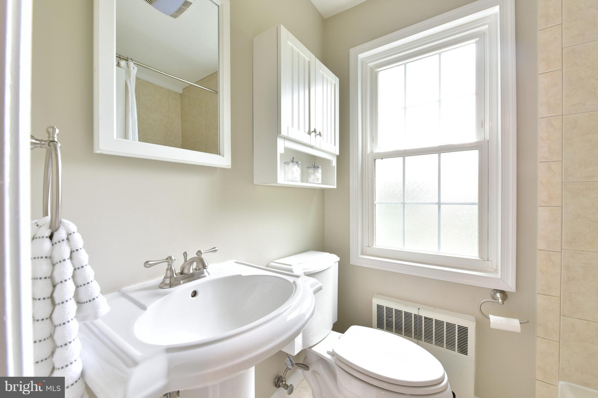 WARWICK VILLAGE - Residential