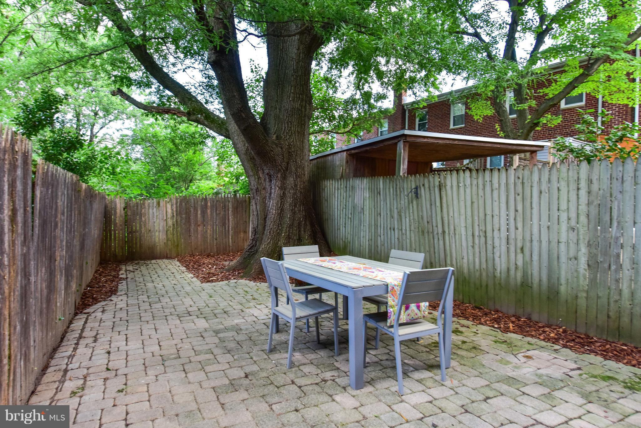 WARWICK VILLAGE - Residential