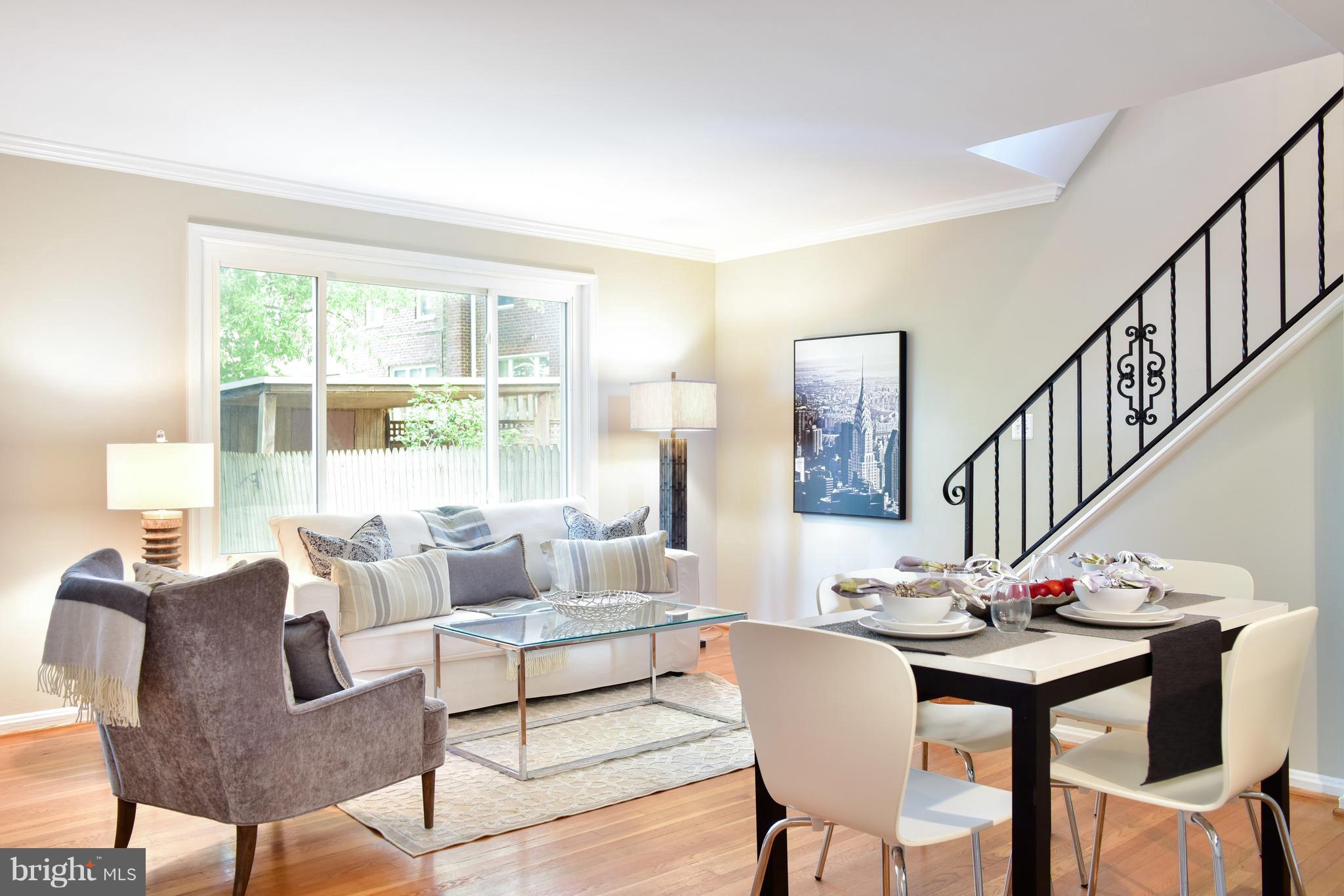 WARWICK VILLAGE - Residential