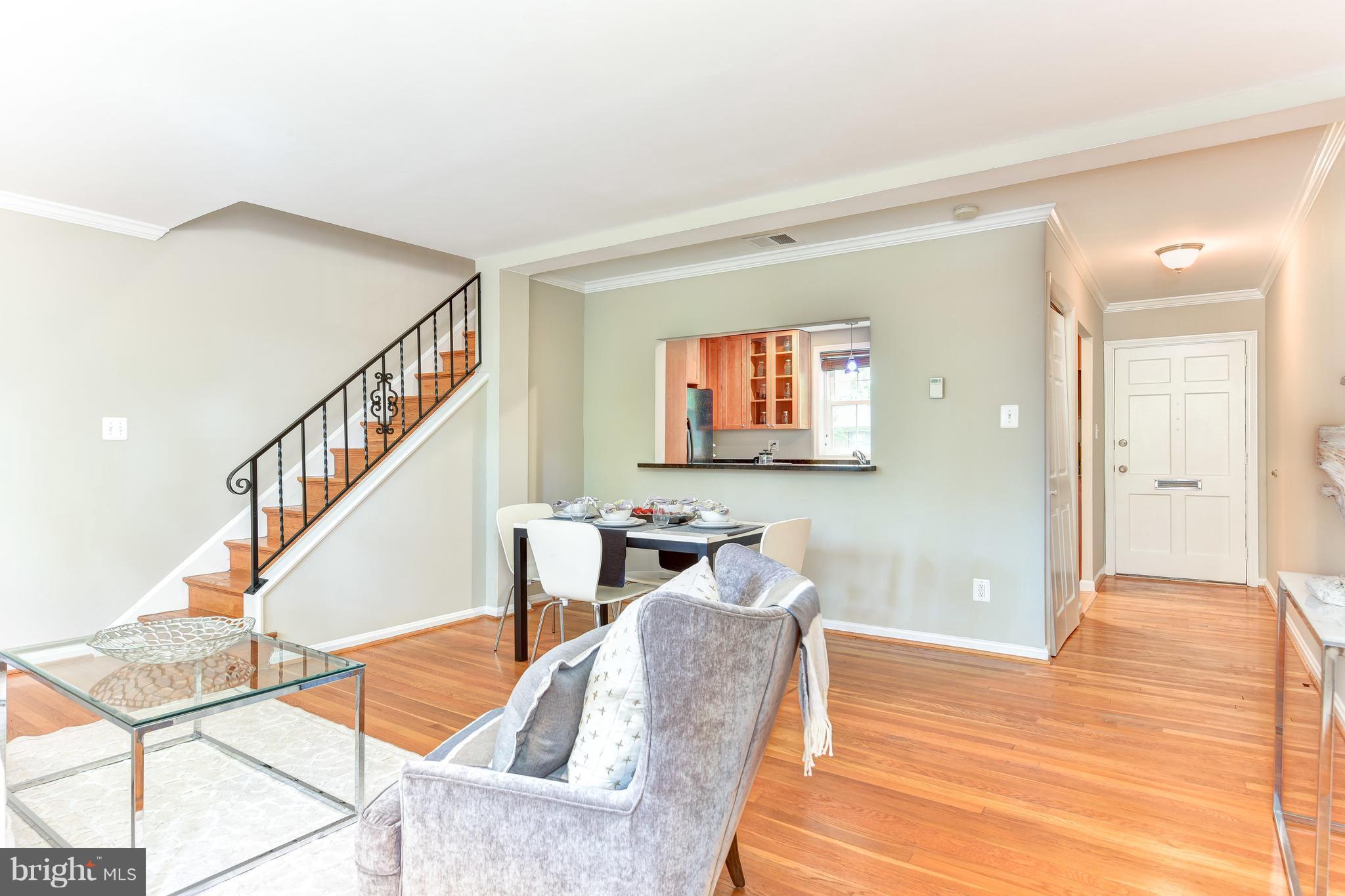 WARWICK VILLAGE - Residential