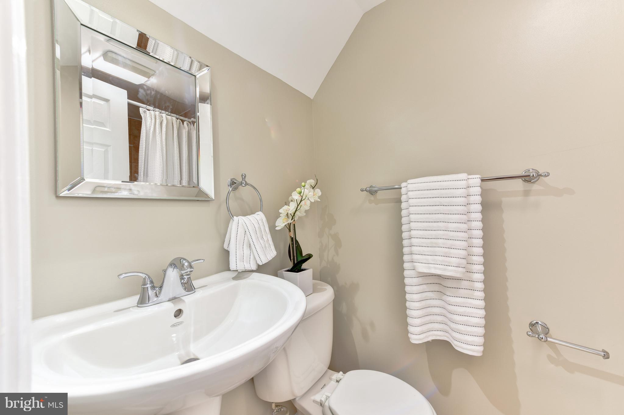 WARWICK VILLAGE - Residential