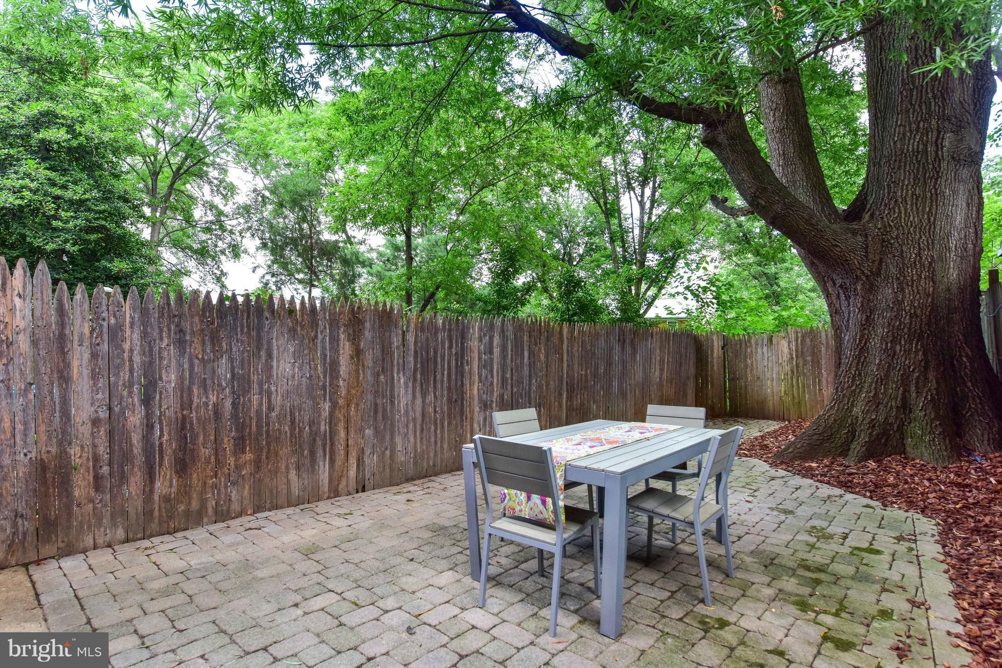 WARWICK VILLAGE - Residential