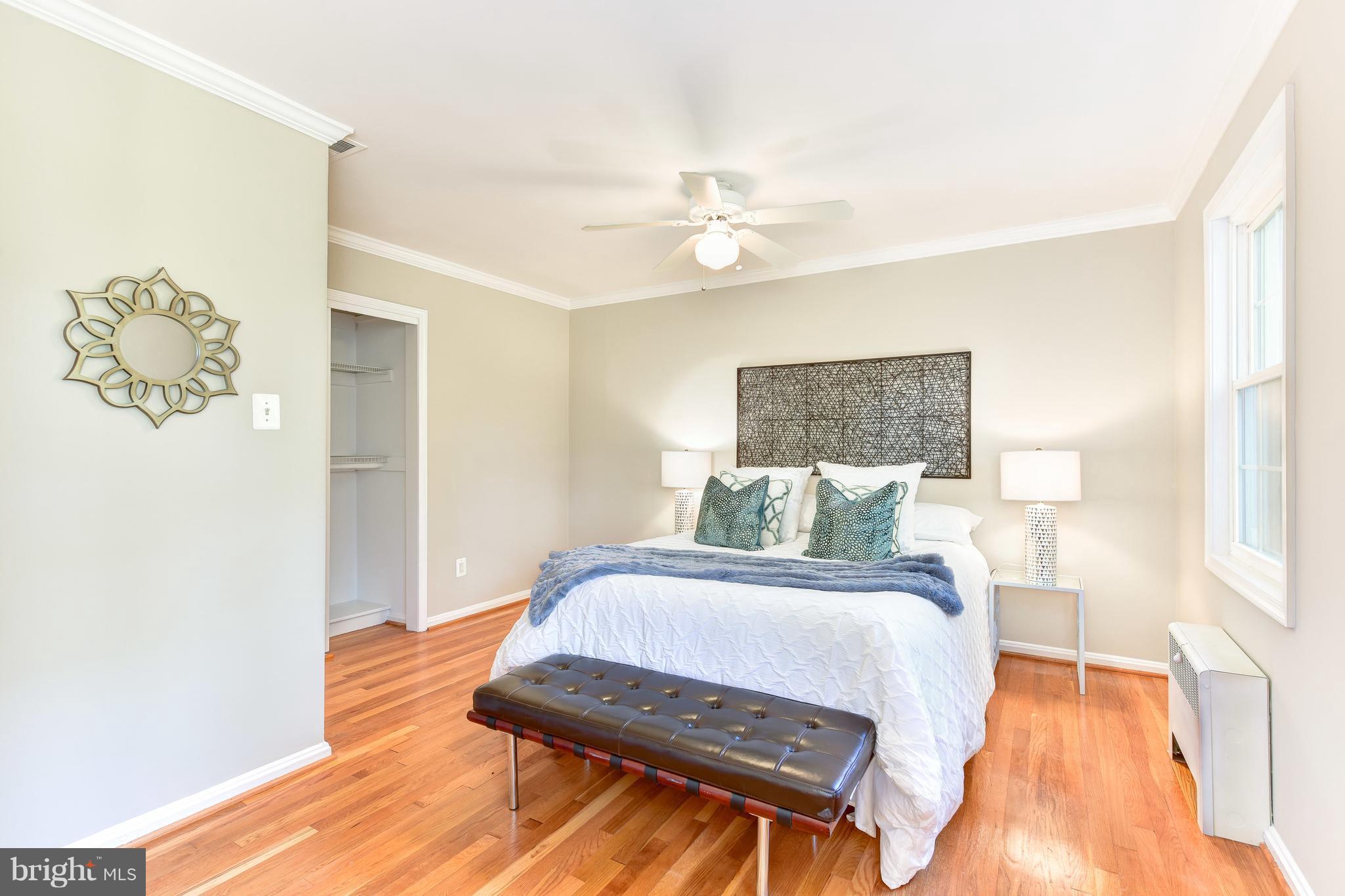 WARWICK VILLAGE - Residential