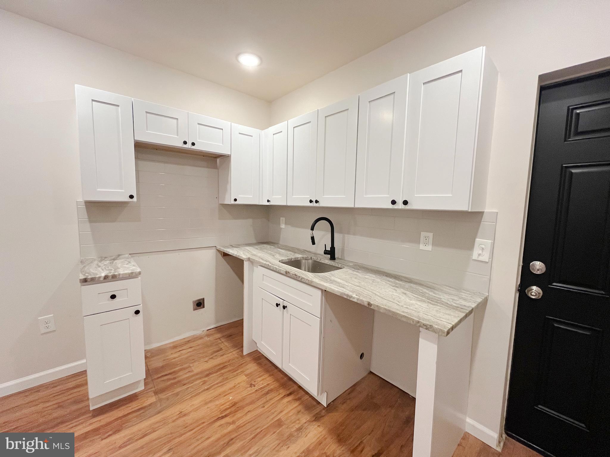 SHARSWOOD - Residential