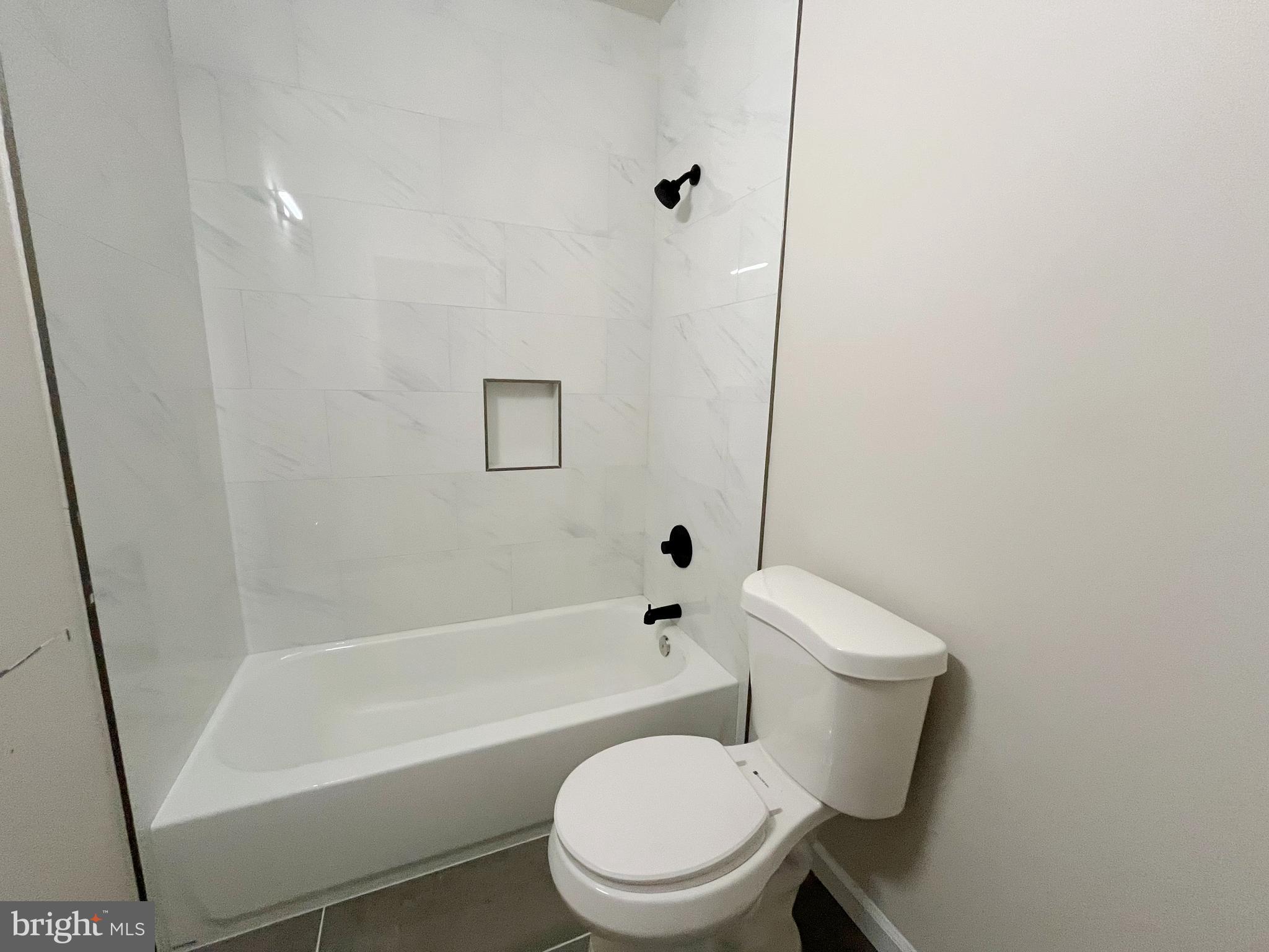 SHARSWOOD - Residential