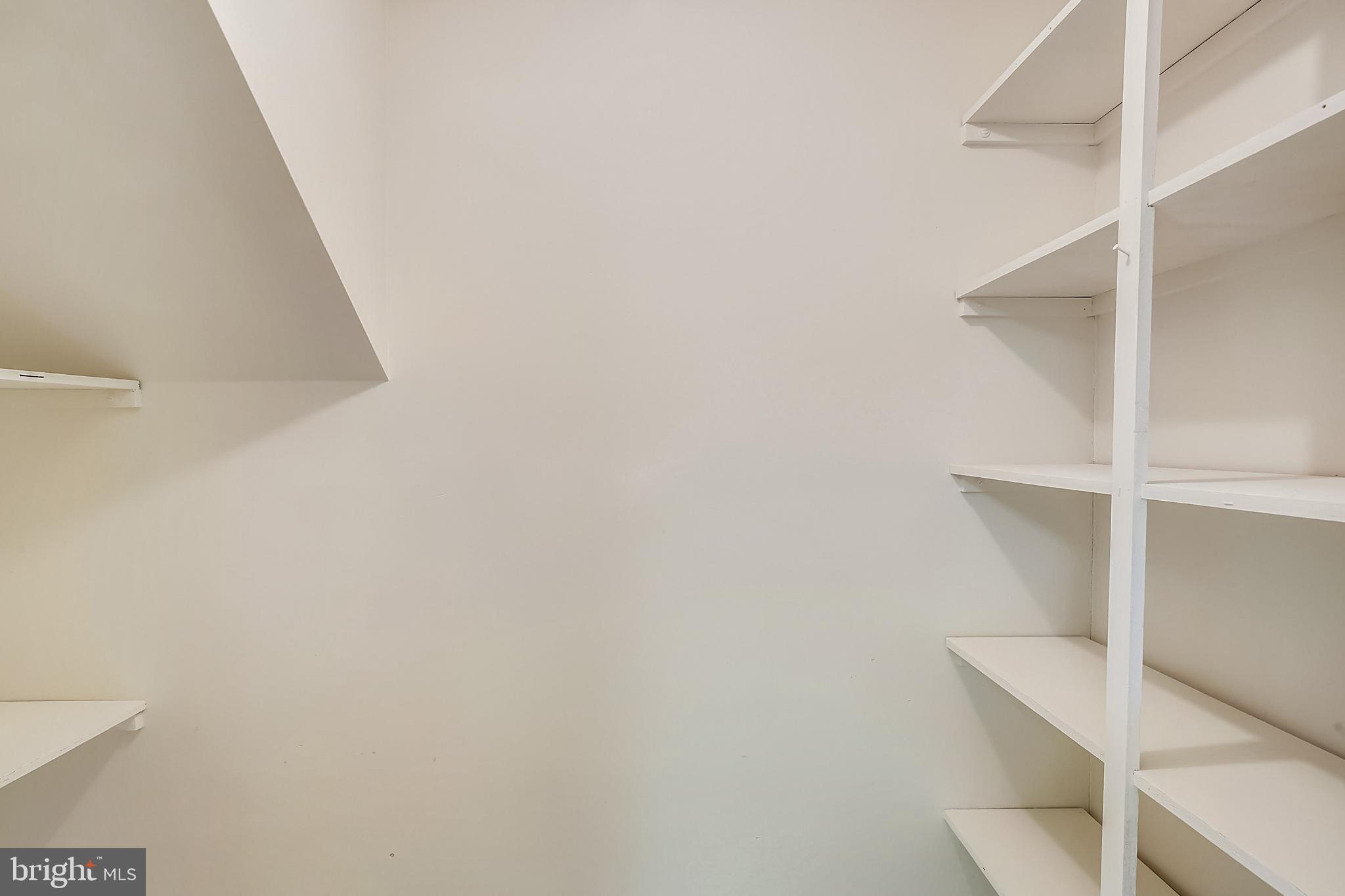 FOUNTAIN VIEW - Residential