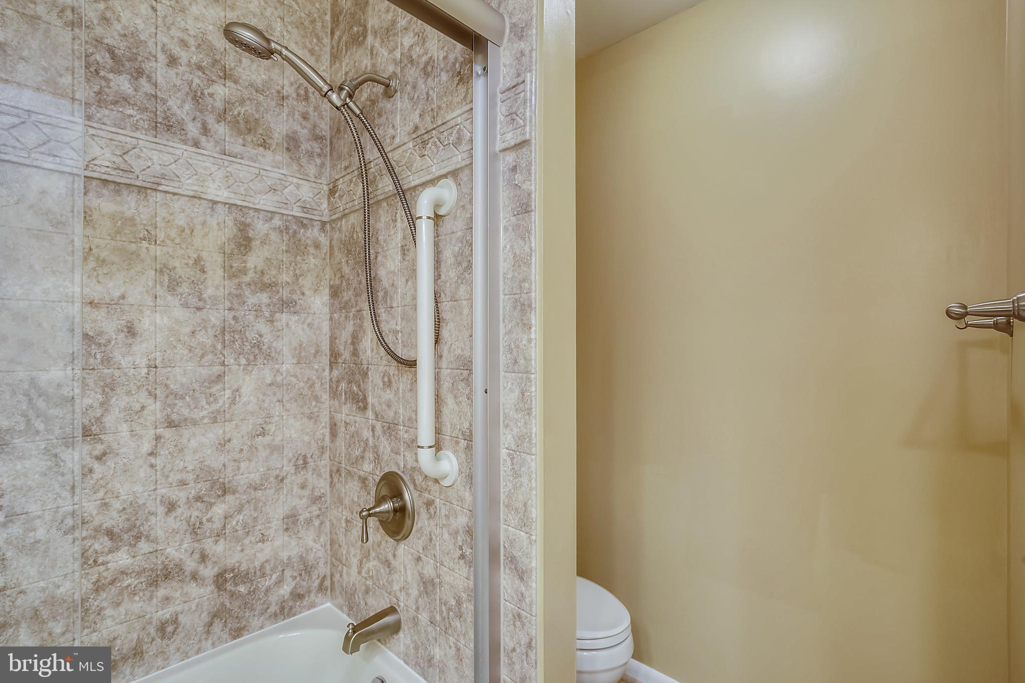 FOUNTAIN VIEW - Residential