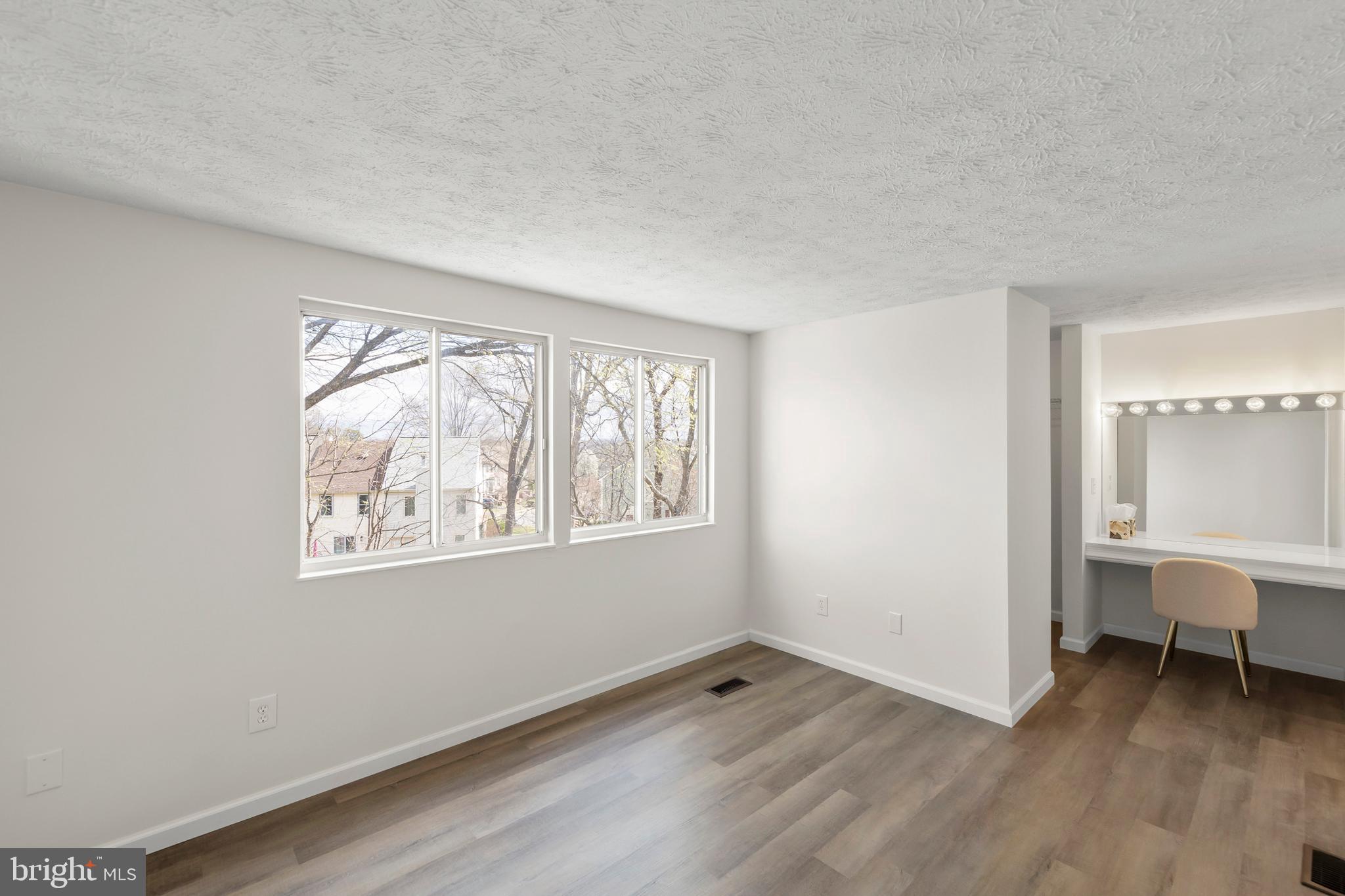 HERITAGE ESTATES - Residential