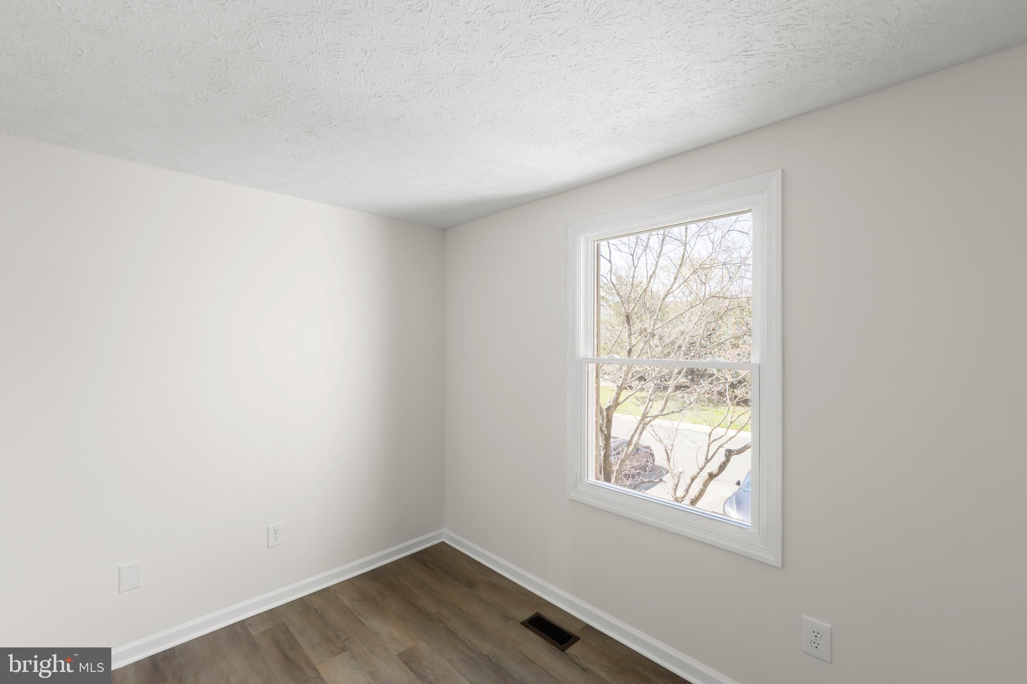 HERITAGE ESTATES - Residential