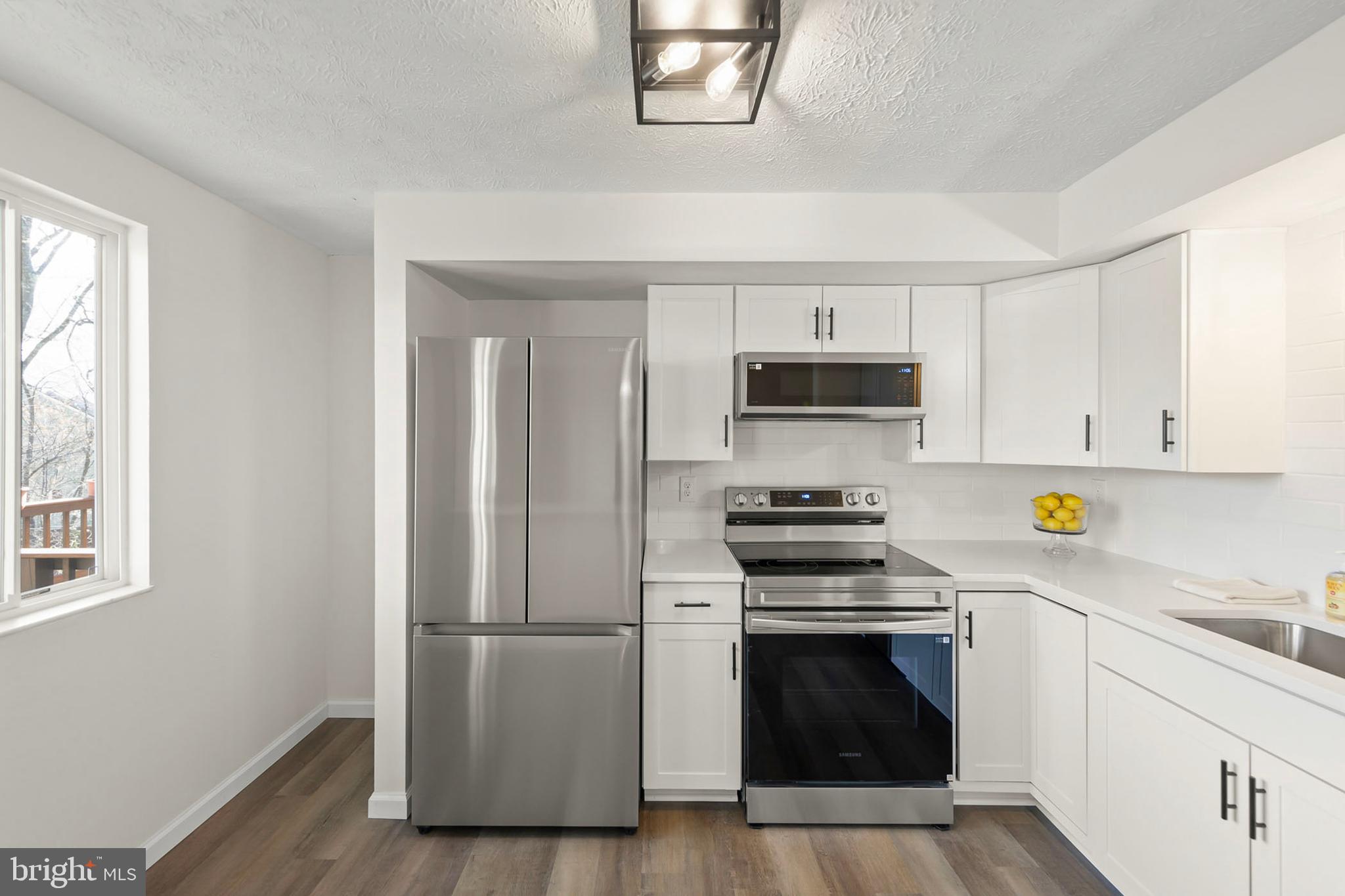 HERITAGE ESTATES - Residential