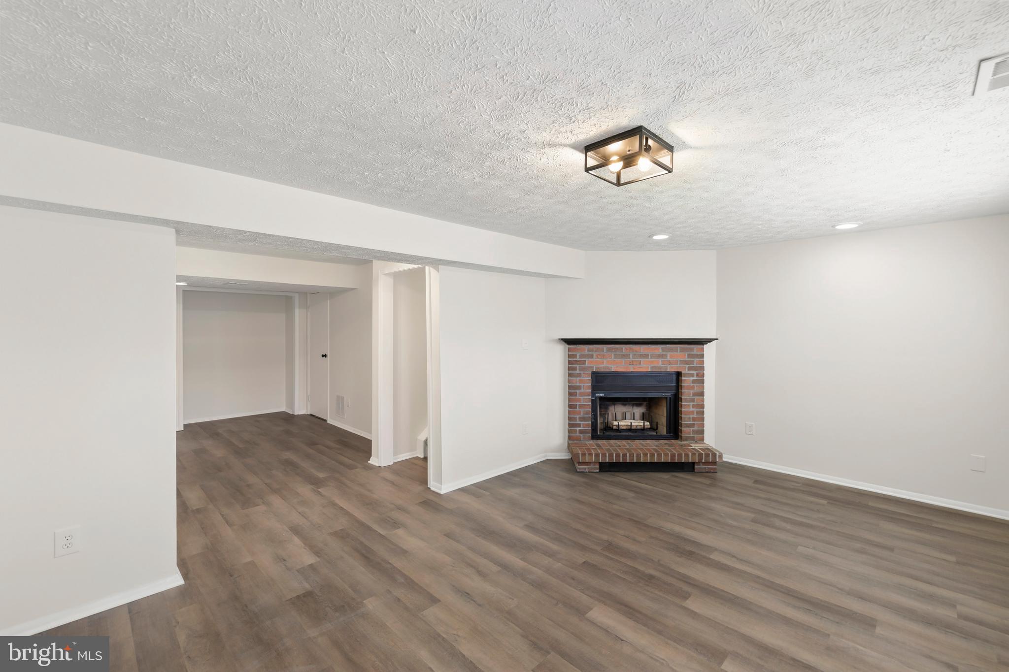 HERITAGE ESTATES - Residential