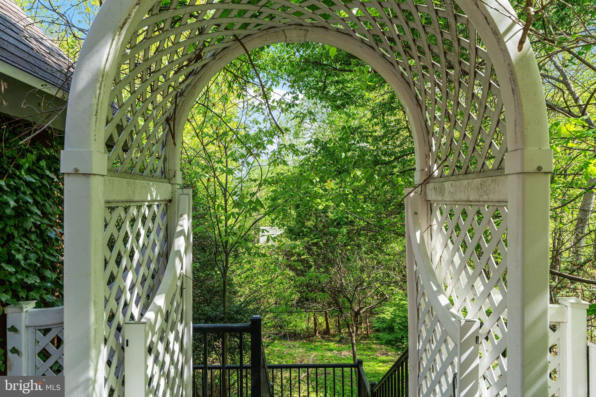 Zionsville, Pennsylvania 18092, United States, 5 Bedrooms Bedrooms, ,4 BathroomsBathrooms,Residential,Pending,124313