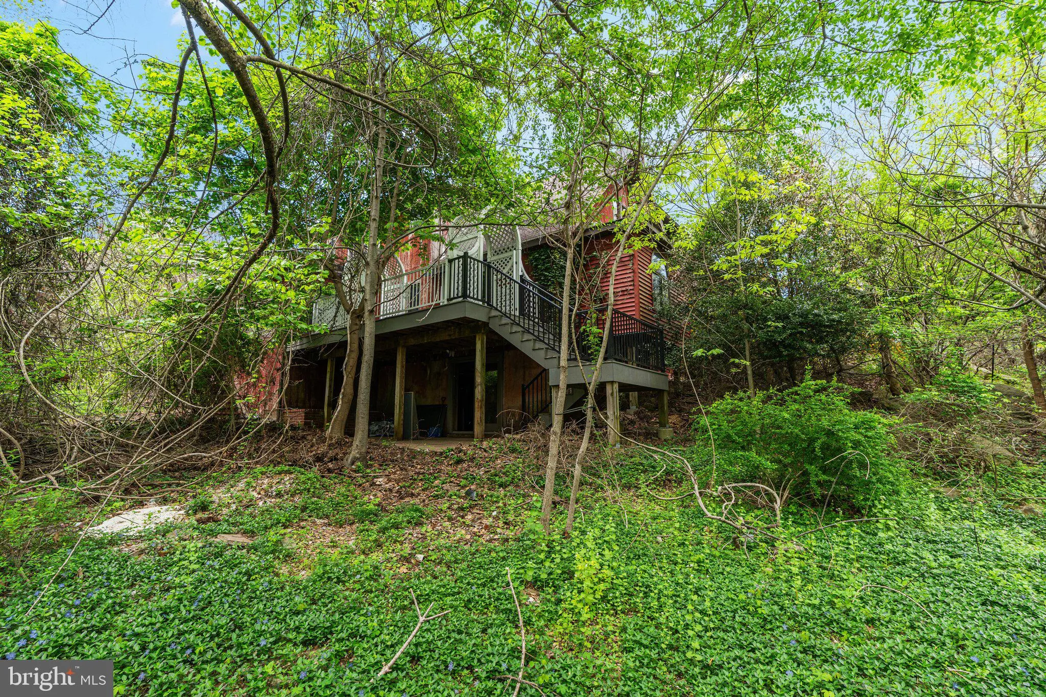 Zionsville, Pennsylvania 18092, United States, 5 Bedrooms Bedrooms, ,4 BathroomsBathrooms,Residential,Pending,124313