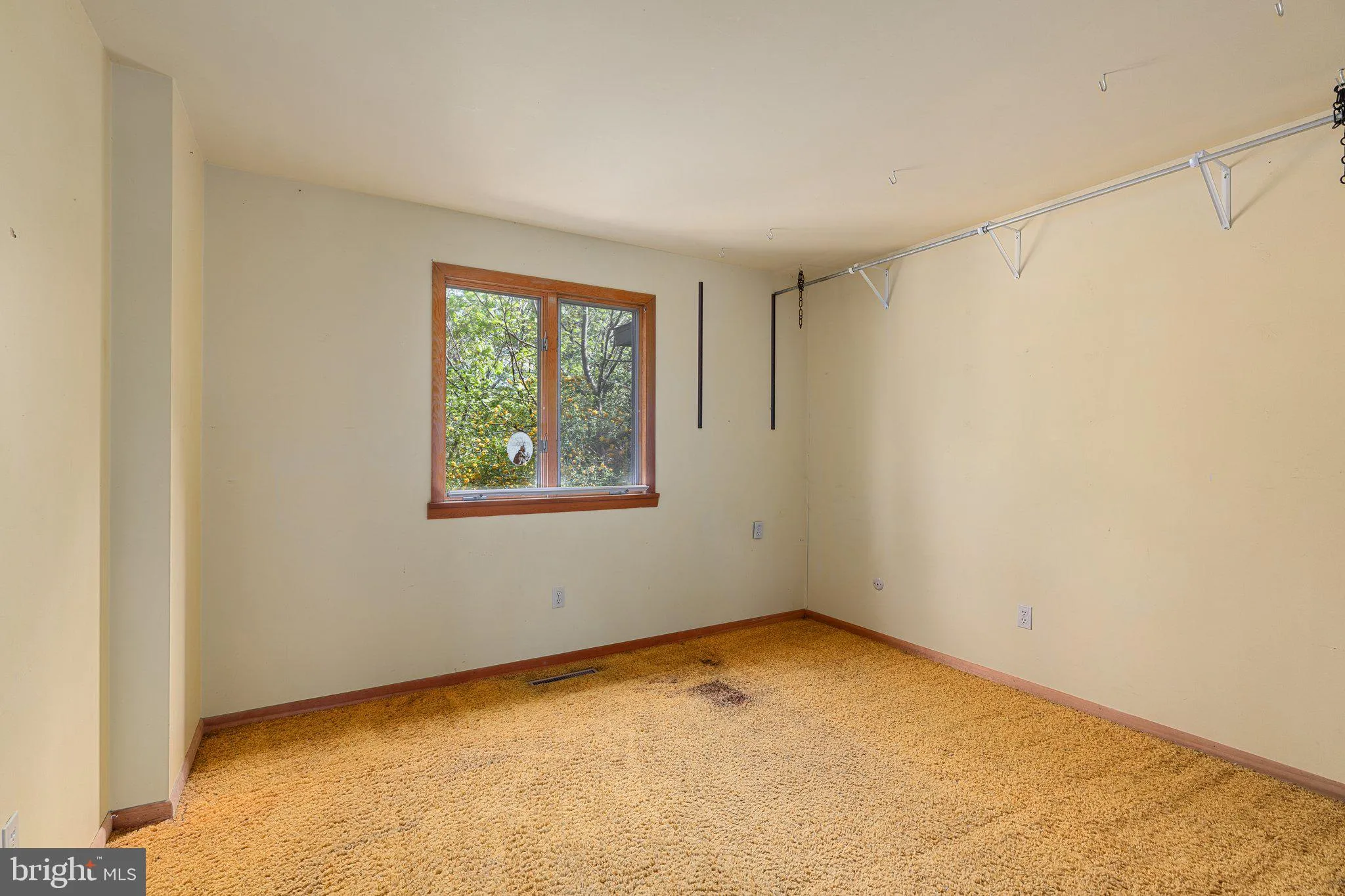 Zionsville, Pennsylvania 18092, United States, 5 Bedrooms Bedrooms, ,4 BathroomsBathrooms,Residential,Pending,124313