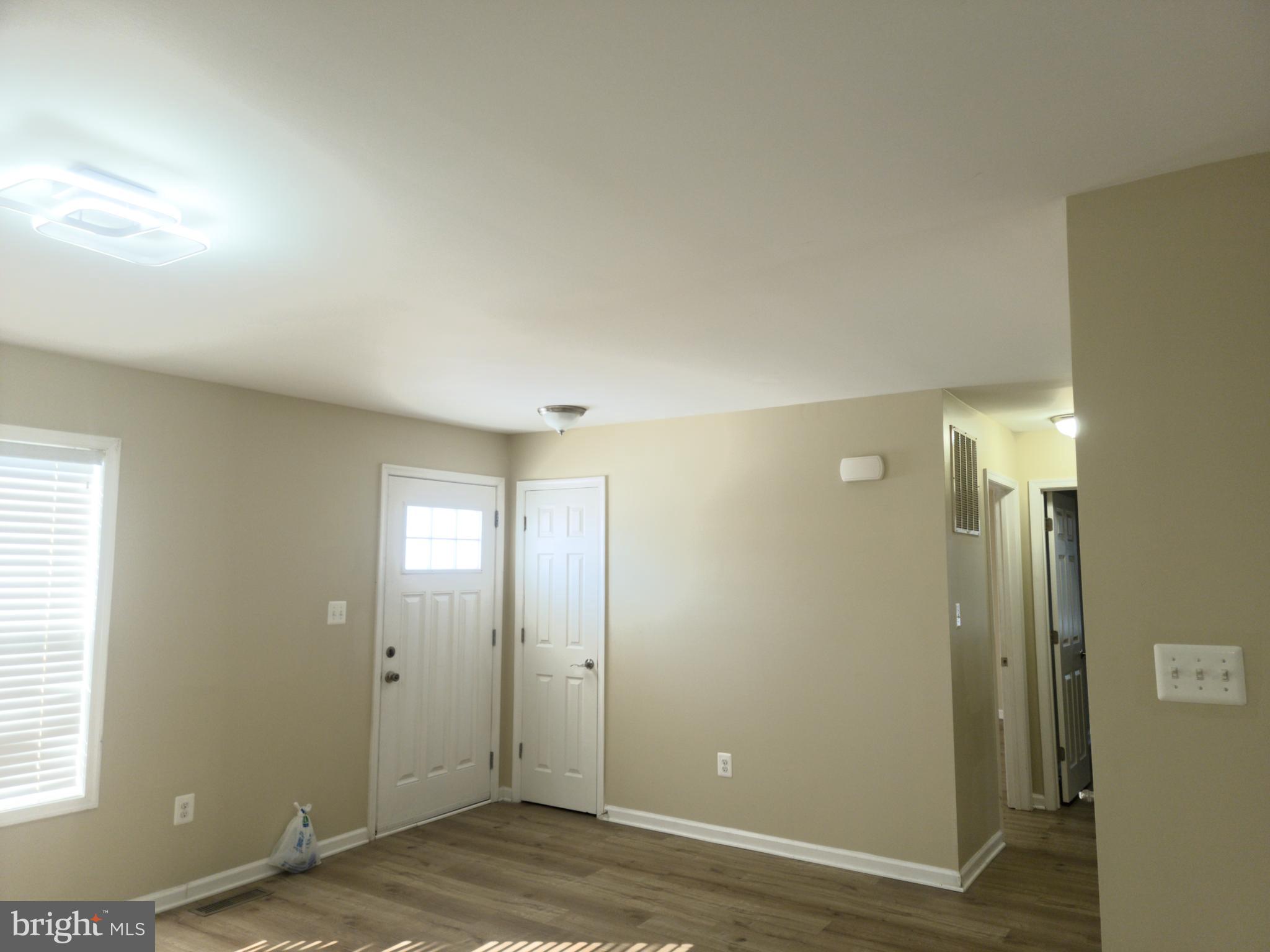 EDGE MEAD - Residential