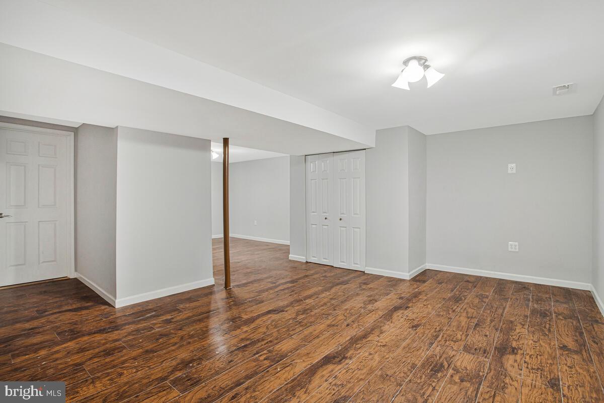 EDGE MEAD - Residential