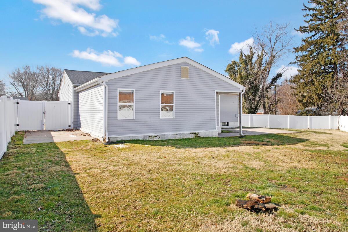 EDGE MEAD - Residential